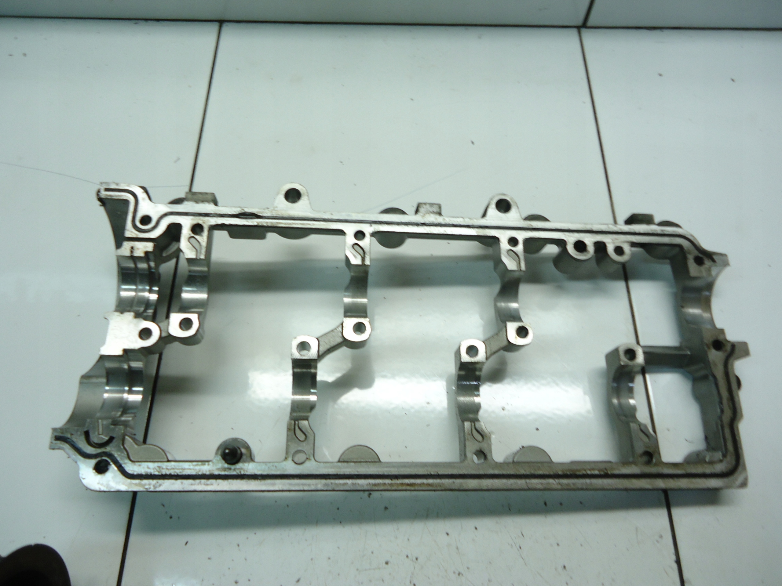 VW AUDI 2.7 TDI 3.0TDI 3.0 TDI BUG RÁM hlavy 059285 vačky 059102CB