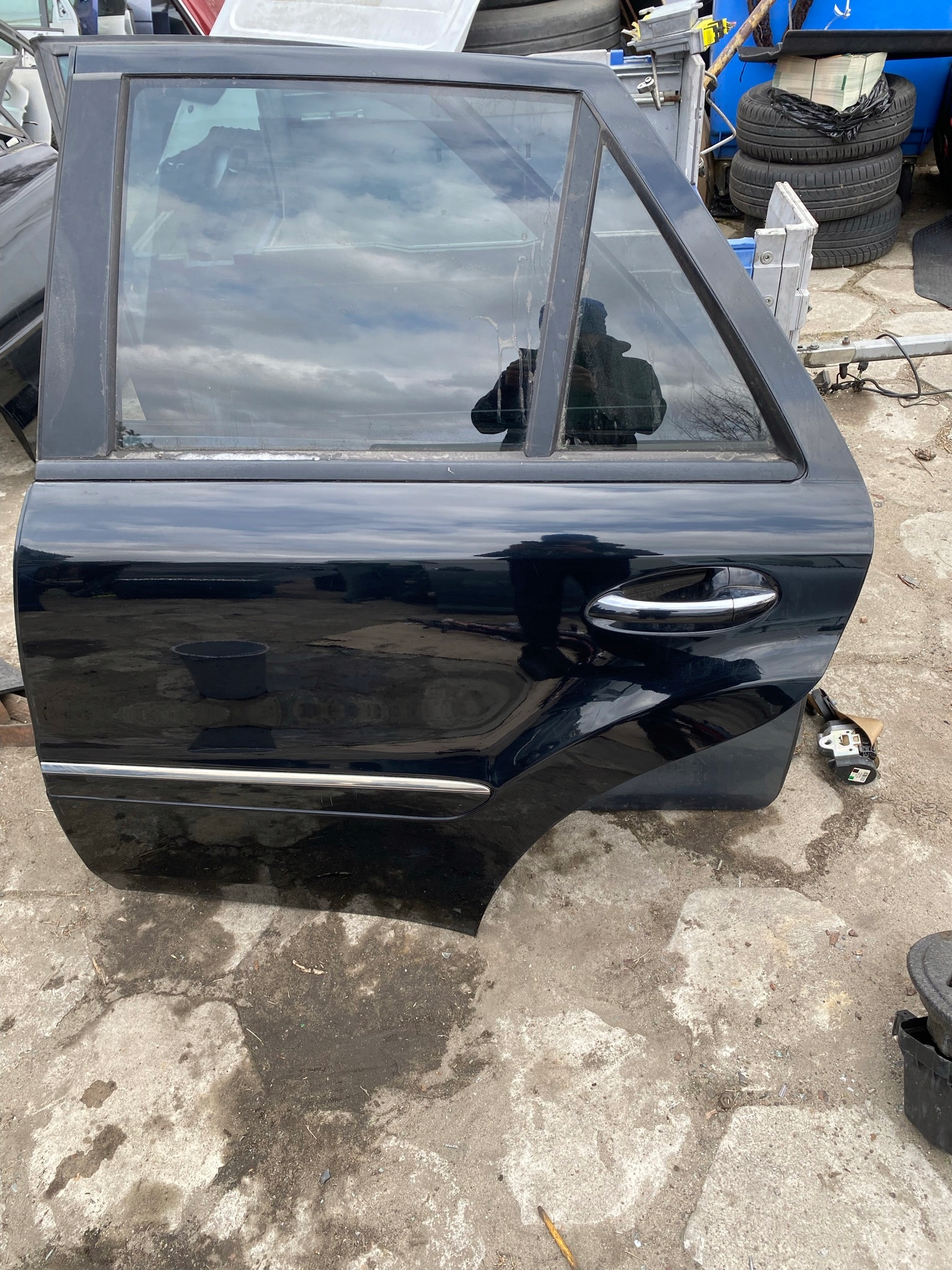 MERCEDES ML W164 СЛЕВА ДВЕРИ ЗАДНЕЕ ЗАД. C197