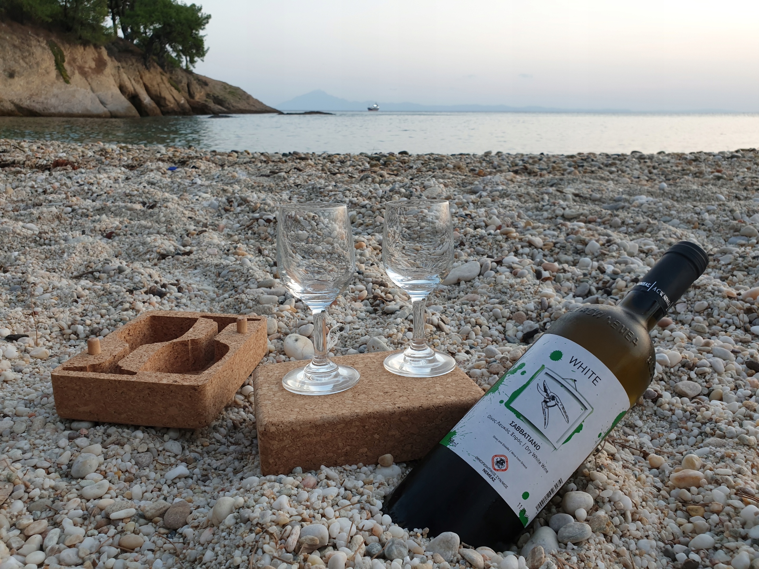 KIELISZKI DO WINA PODRÓŻNE TURYSTYCZNE ETUI KOREK Model Wine2x120ML