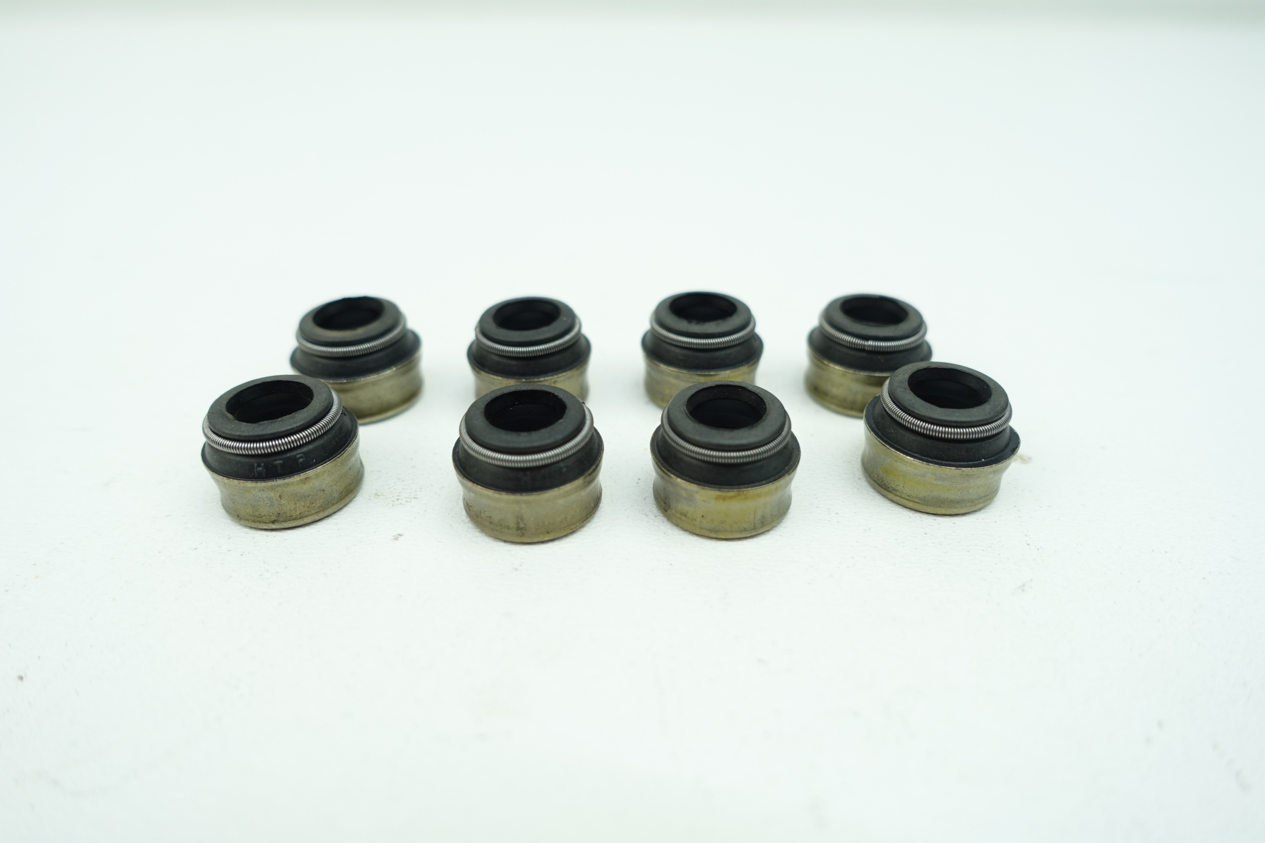 AJUSA 57004900 USZCZELNIACZ ZAWOROWY KPL LANCIA Numer katalogowy części 57004900