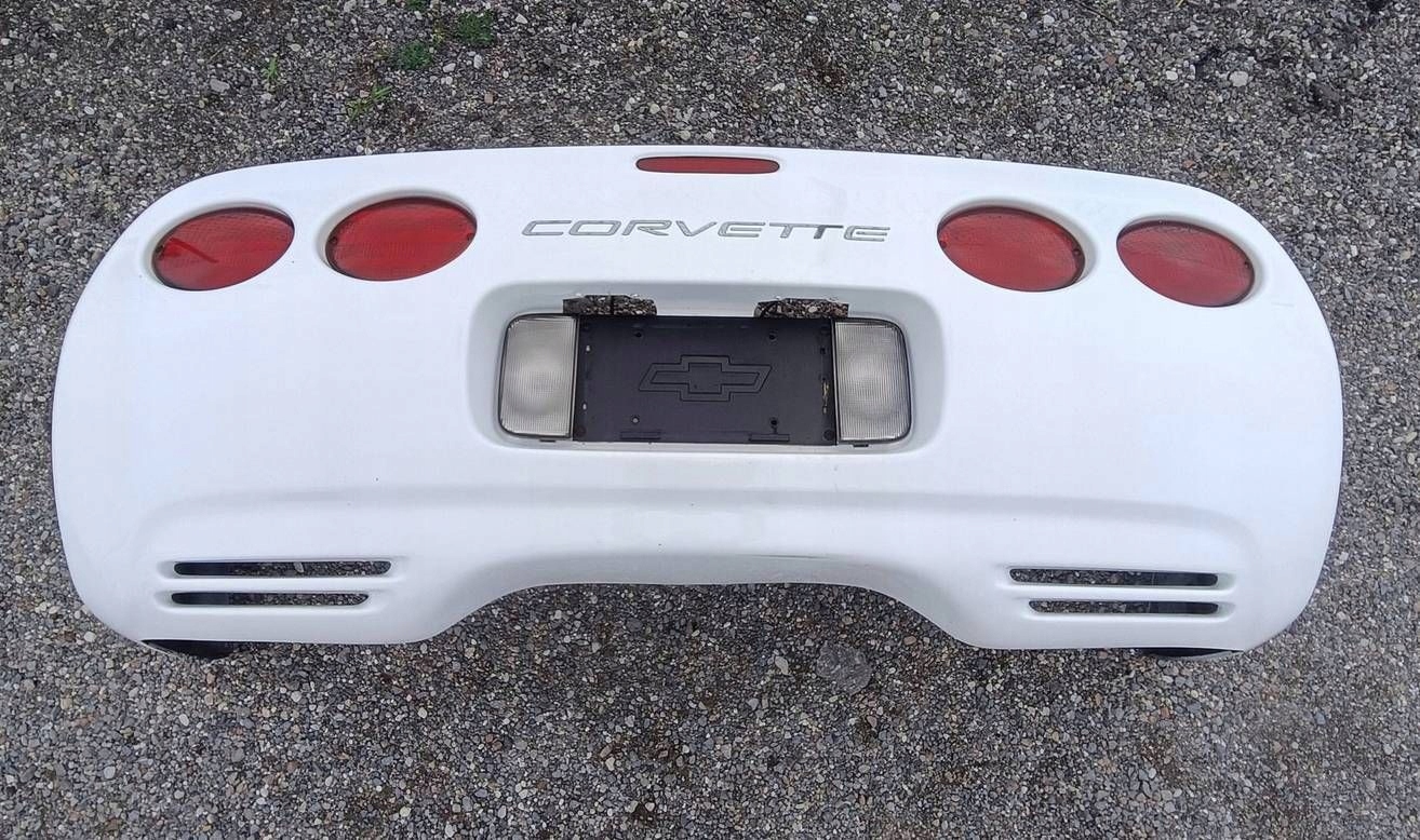 bumper rear part rear complete Chevrolet Corvette C5 1997-2004