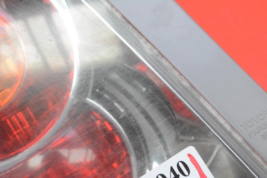 light left rear part rear 0F-01 TOYOTA COROLLA VERSO 2 II 04-09
