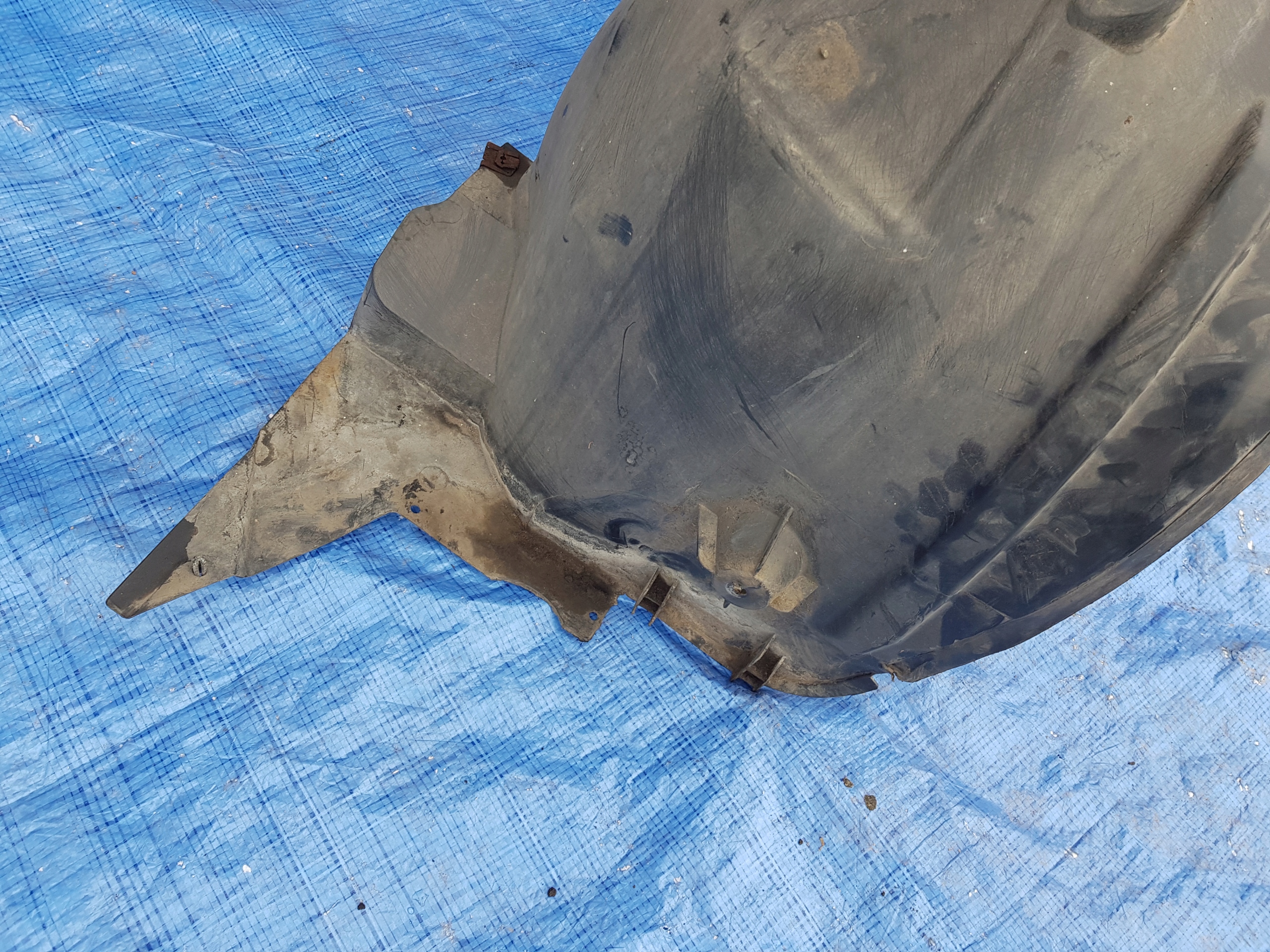 mudguard right front MERCEDES SLK R172 W172