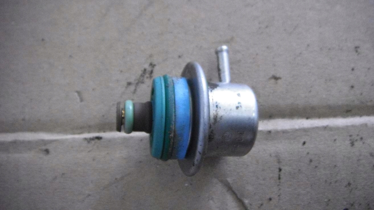 PEUGEOT 406 1,8 16V 95-04 ZAWÓR PALIWA 0280160560