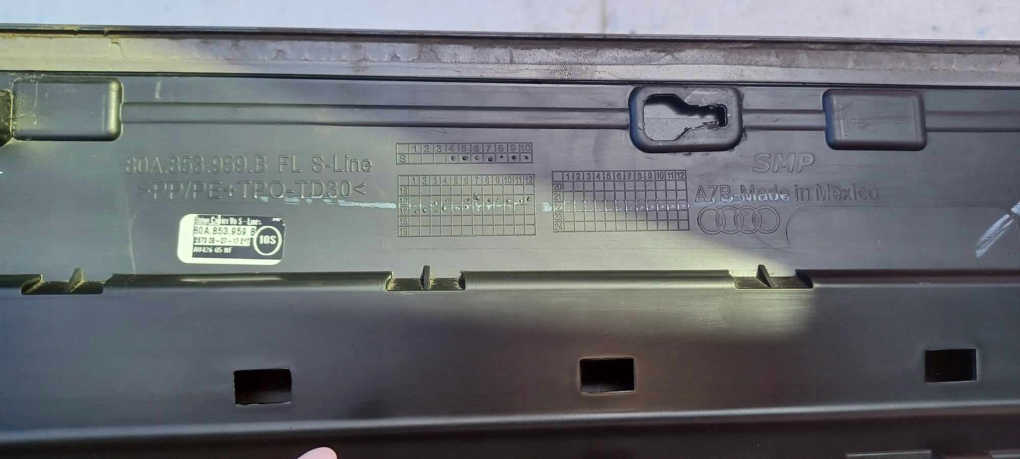 moulding door left front AUDI Q5 FY 2017 80A853959B