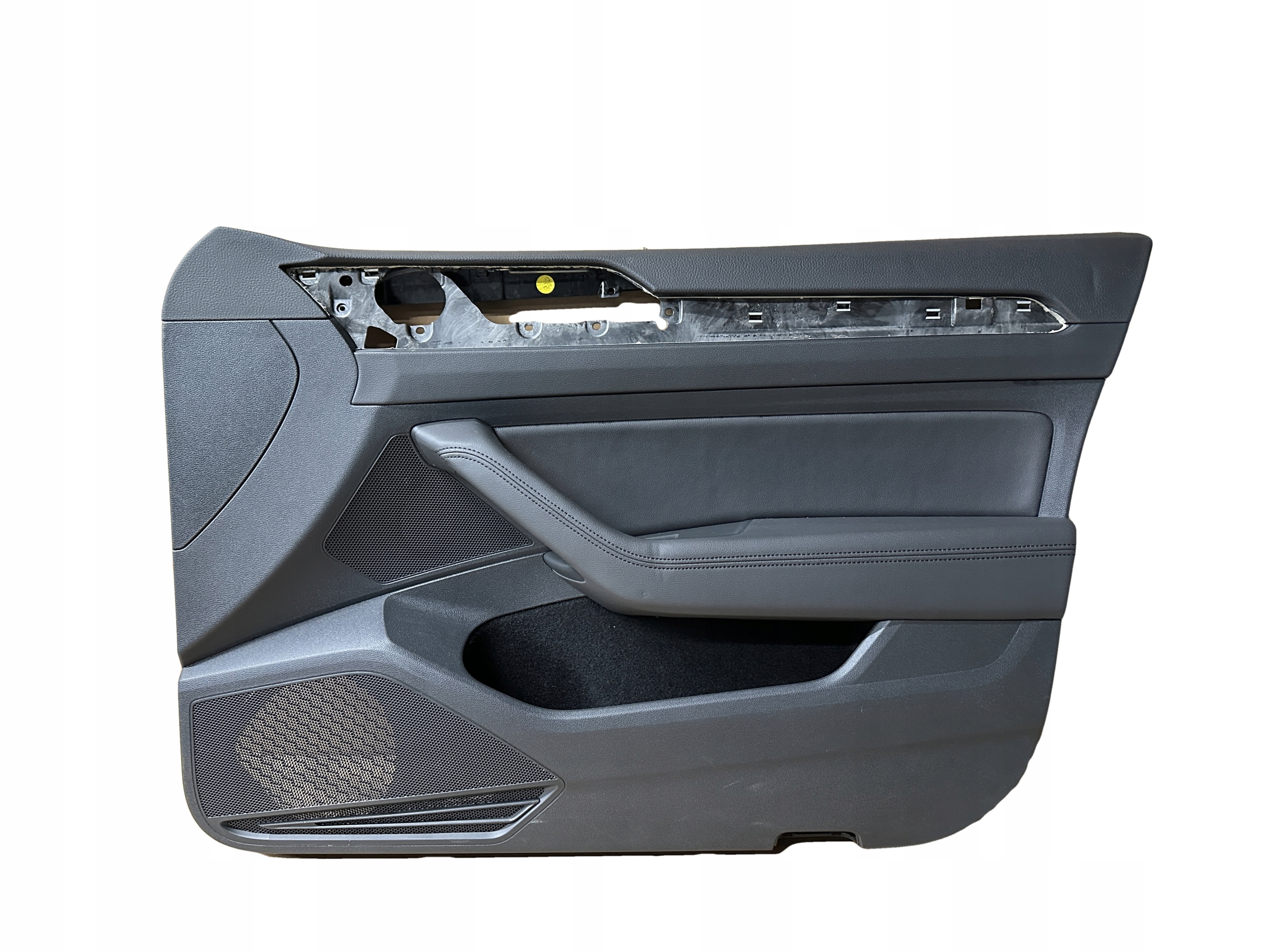 VW PASSAT B8 side door right front leather