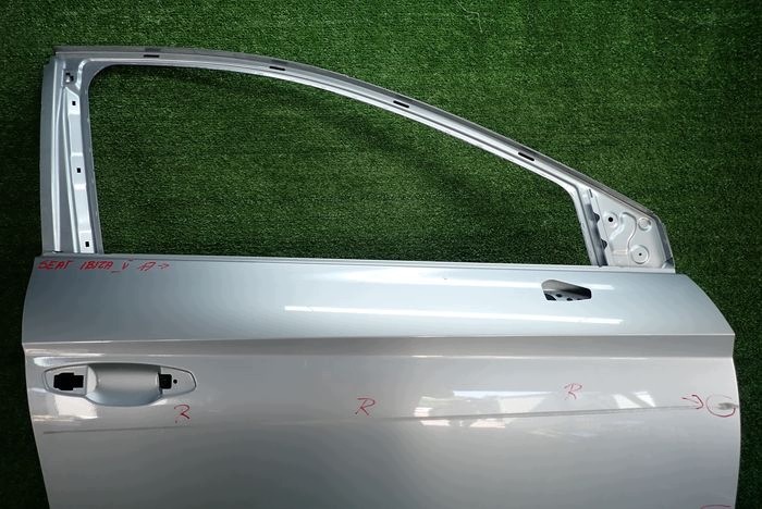 SEAT IBIZA V 17- door right front front
