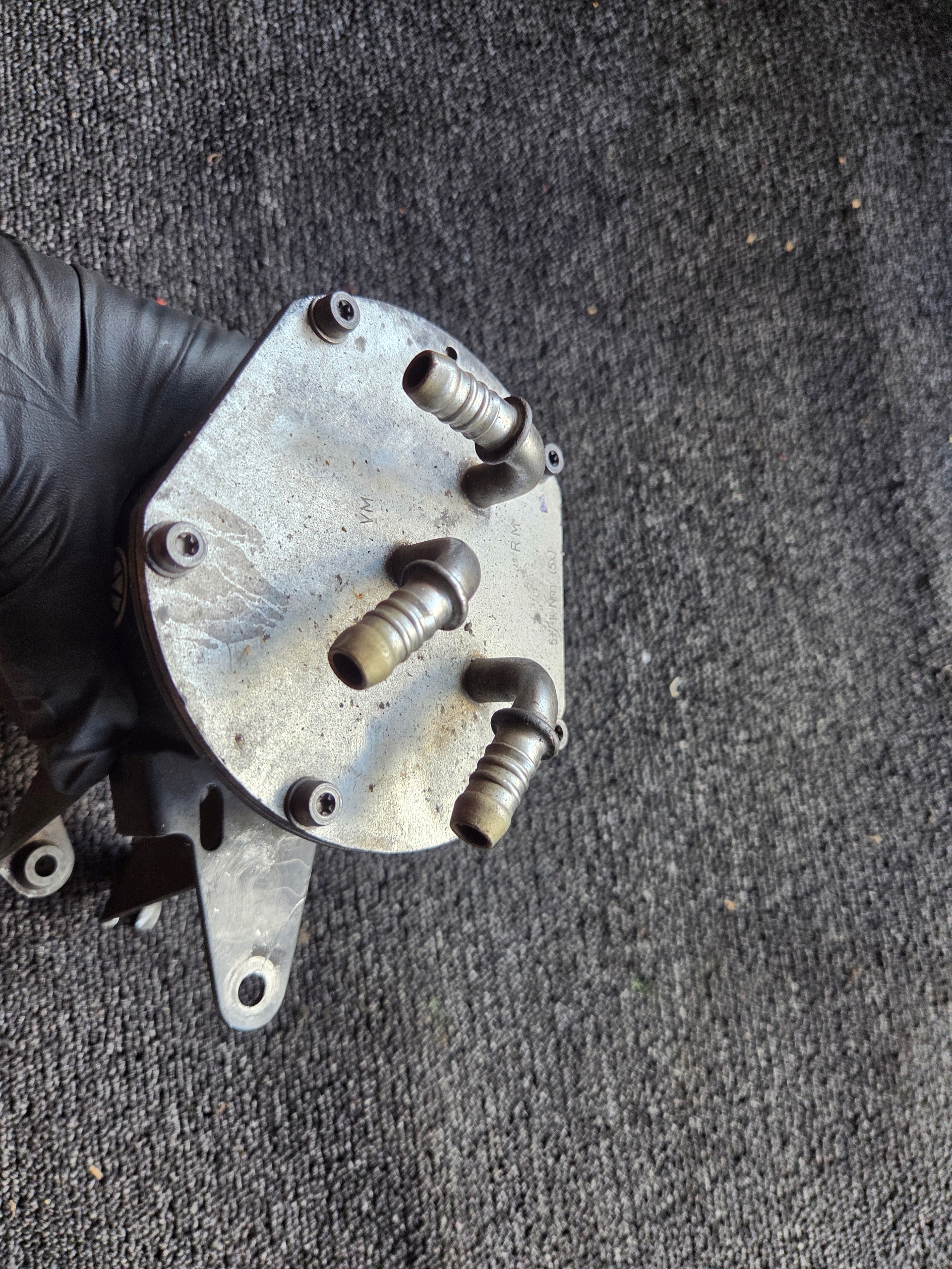 Volkswagen poklopač filtera goriva 7N0127400D