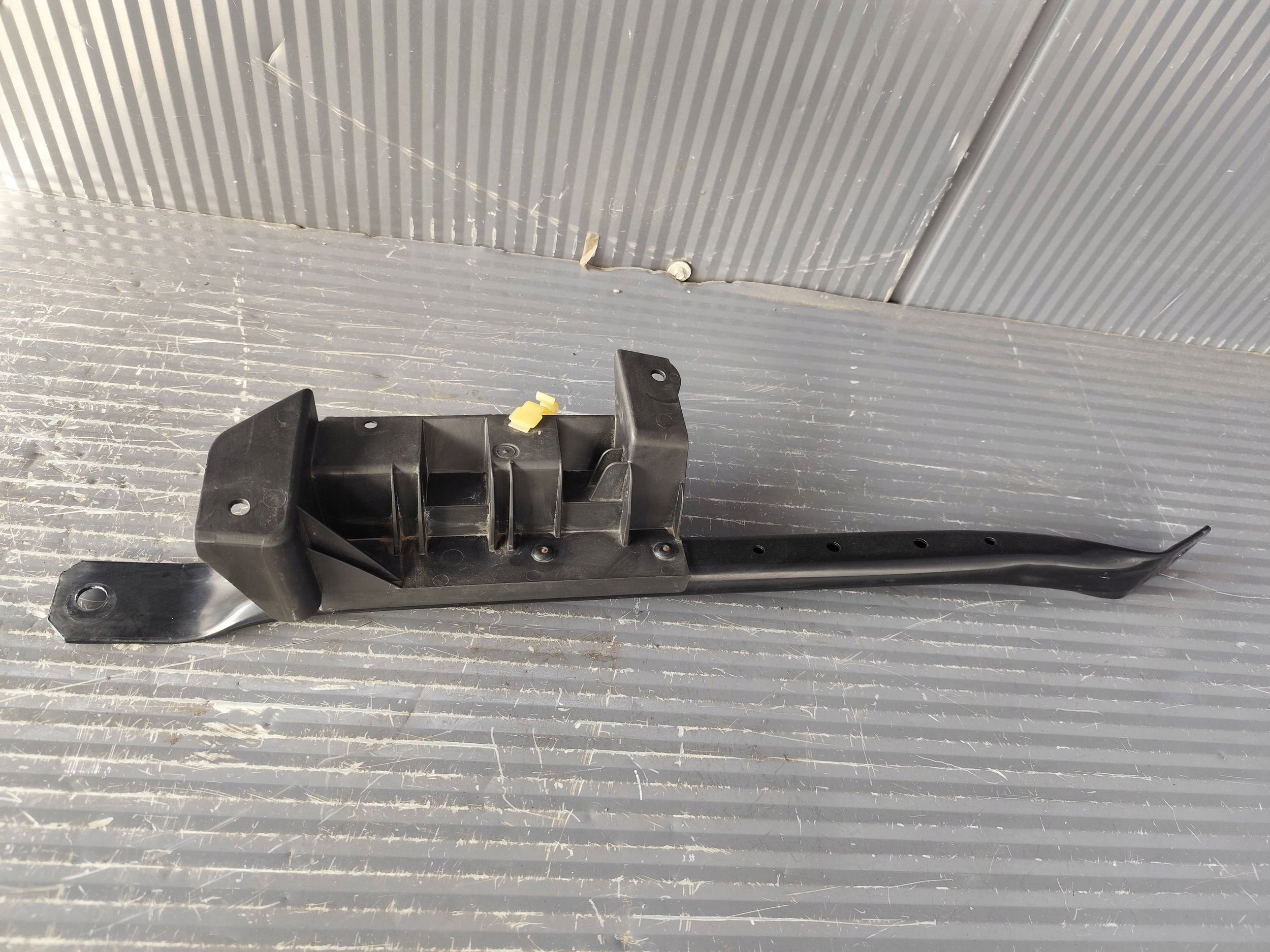 ALFA ROMEO STELVIO sider brace left