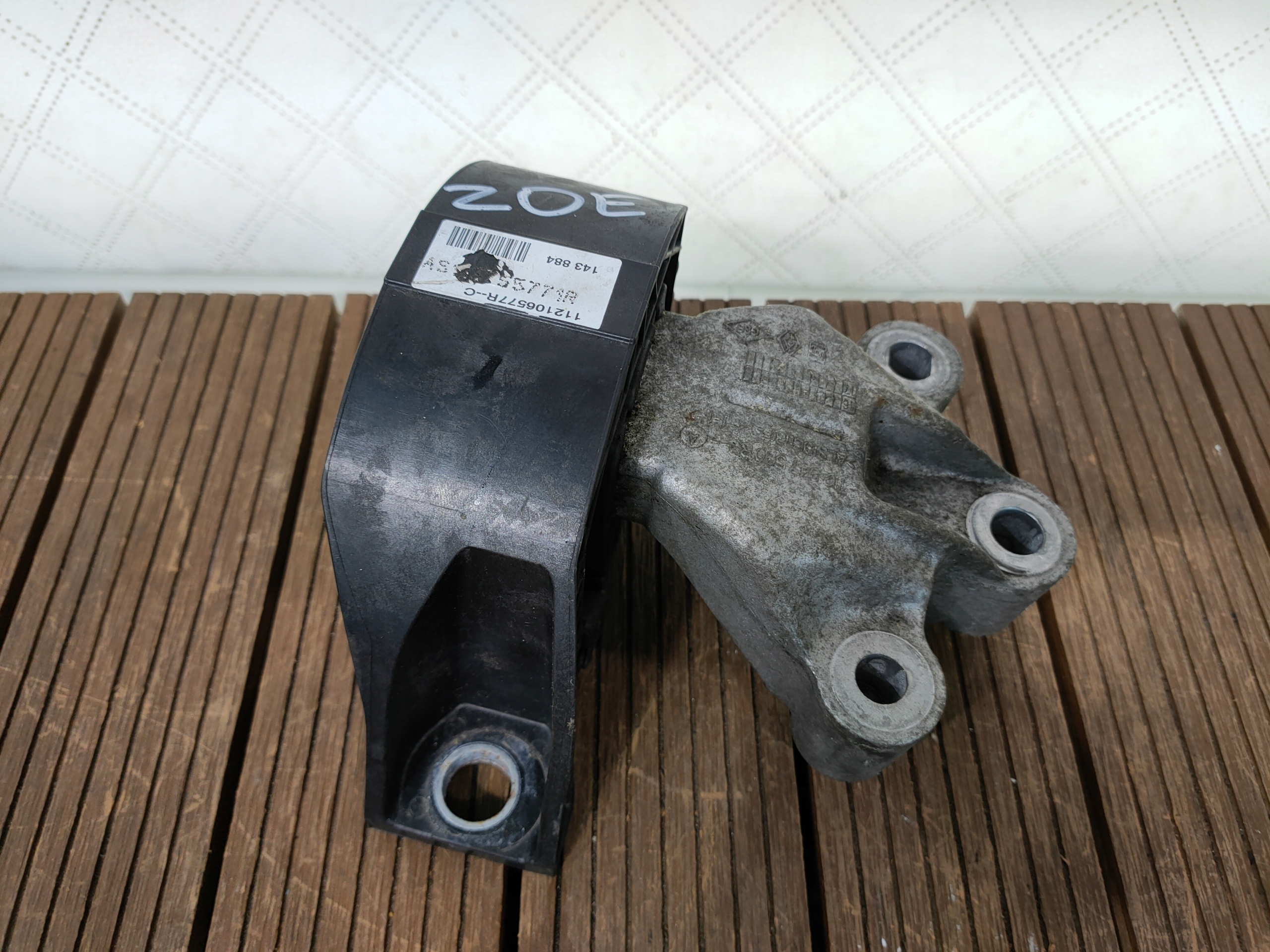 RENAULT ZOE Z.E. e 2013-2018 supporto Supporti motore usato 112106577R OE