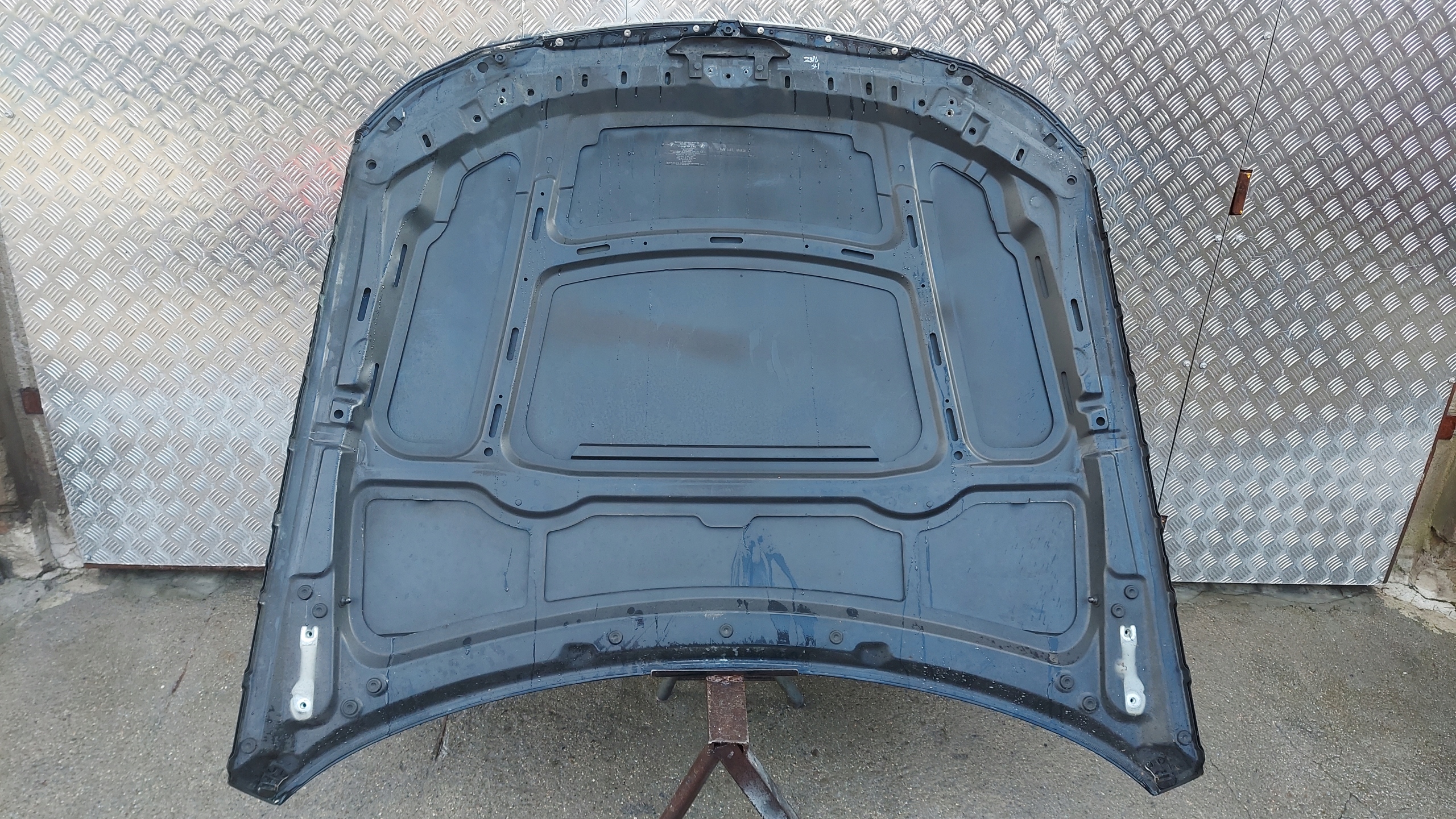 cofano BMW 3 E90 E91 04-09 LAK: 416/9 CARBONSCHWARZ