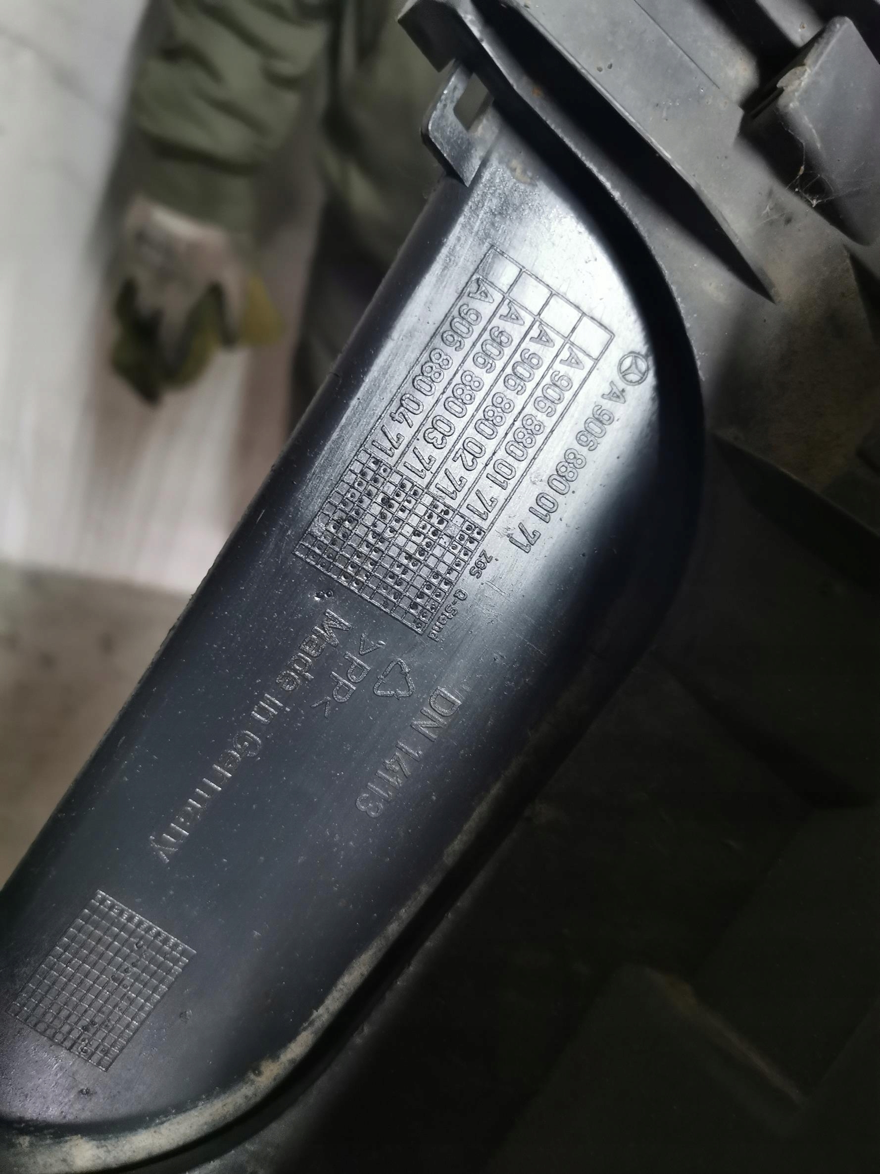 bumper rear MERCEDES SPRINTER W906 A9068800171