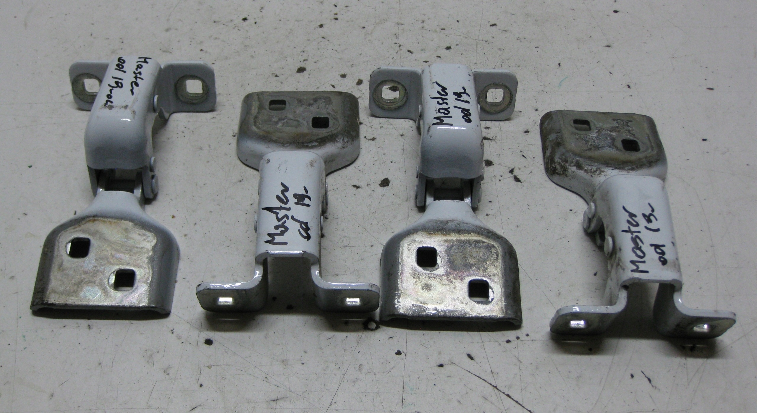 RENAULT MASTER III LIFT hinge door front left right 804000006R