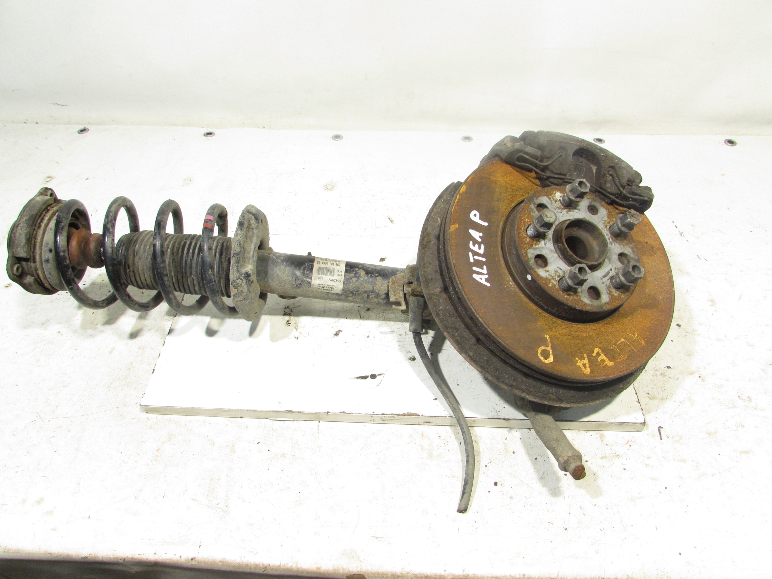 MCPERSON ПЕРЕДНЄ ПРАВЕ СИДІННЯ ALTEA 1.9 TDI