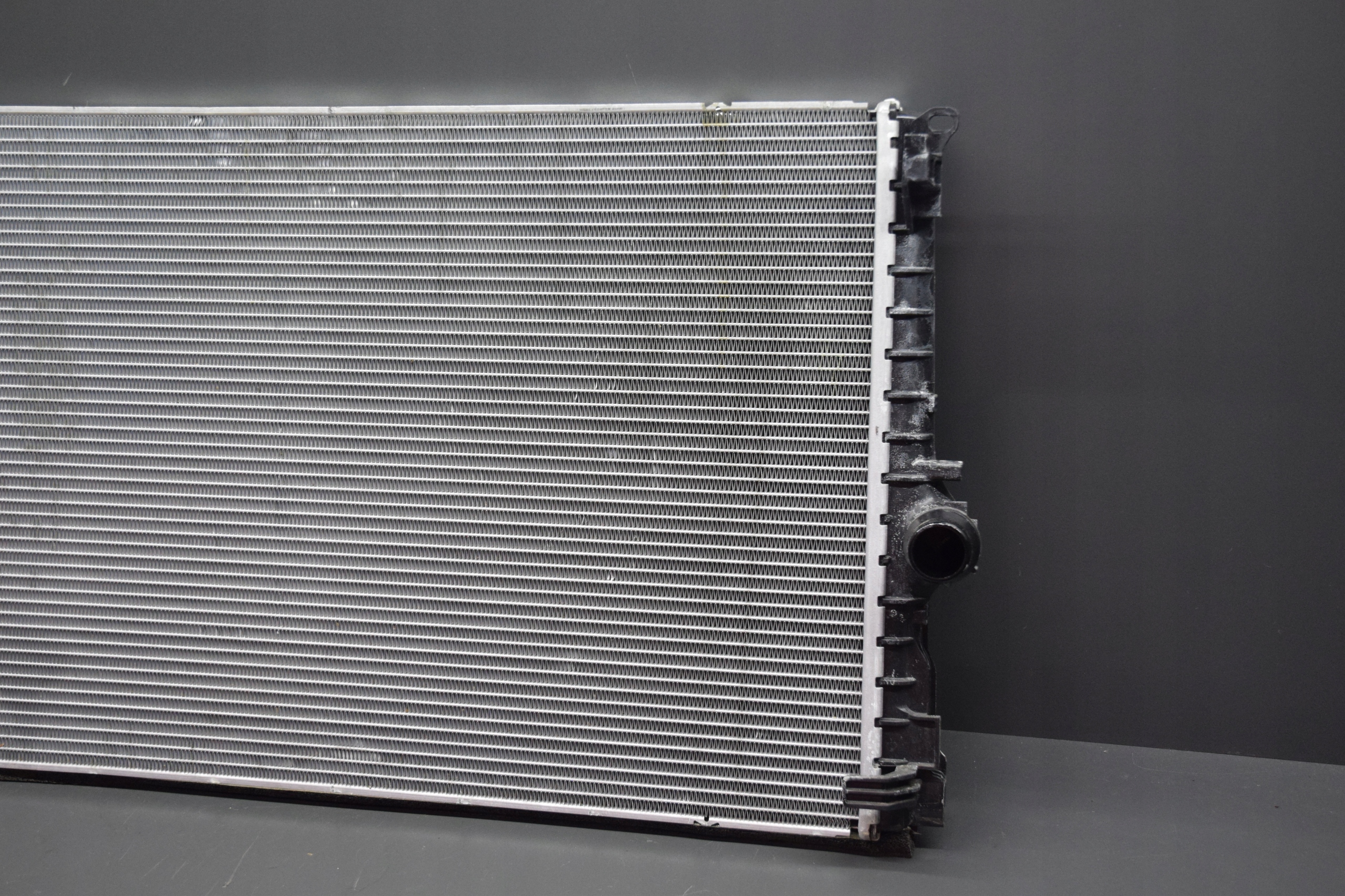 water cooler BMW X1 U11 X2 U10 2 U06 9846868