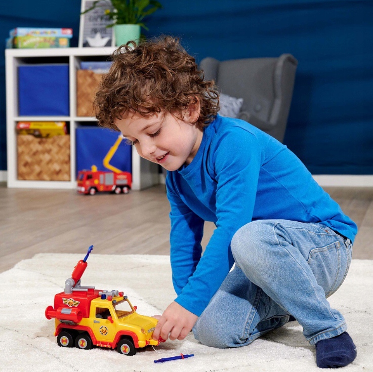 STRAŻAK SAM VENUS 2.0 WÓZ STRAŻACKI ŚWIATŁO DŹWIĘK Materiał plastik