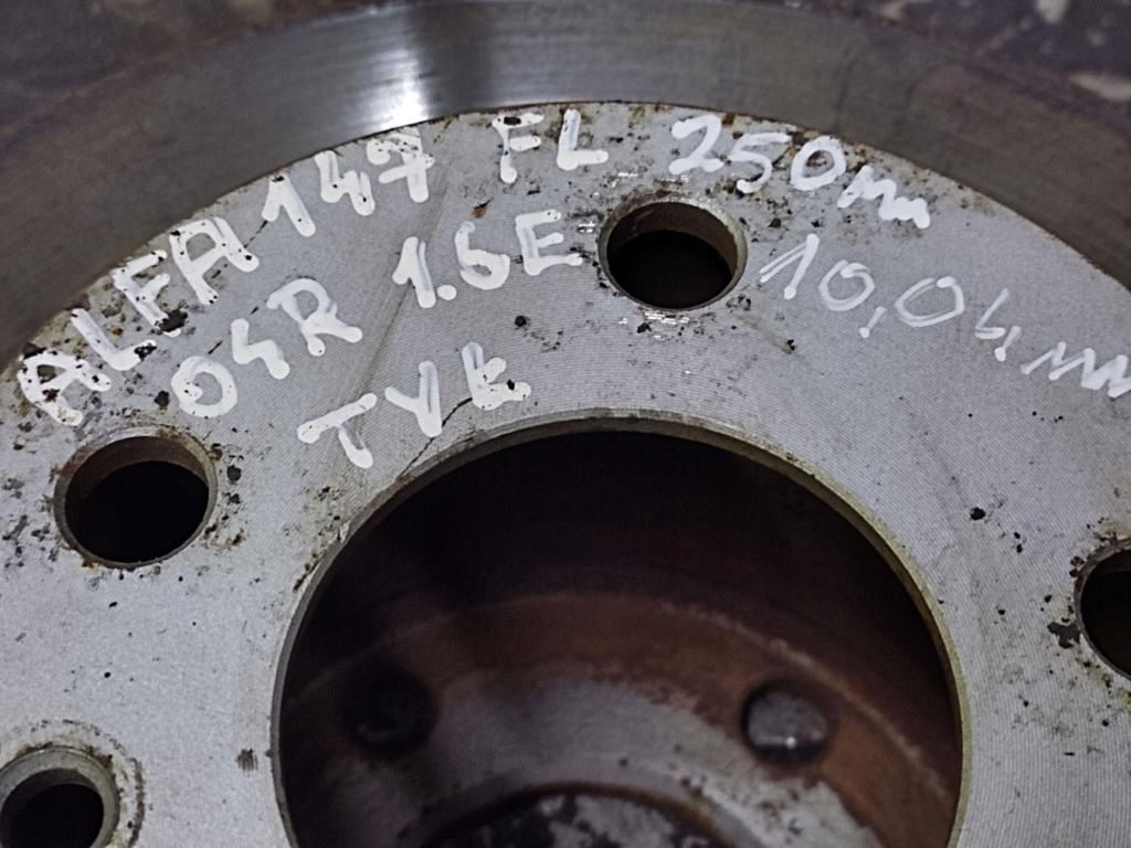 ALFA ROMEO 147 FL 1.6 discs brake rear part