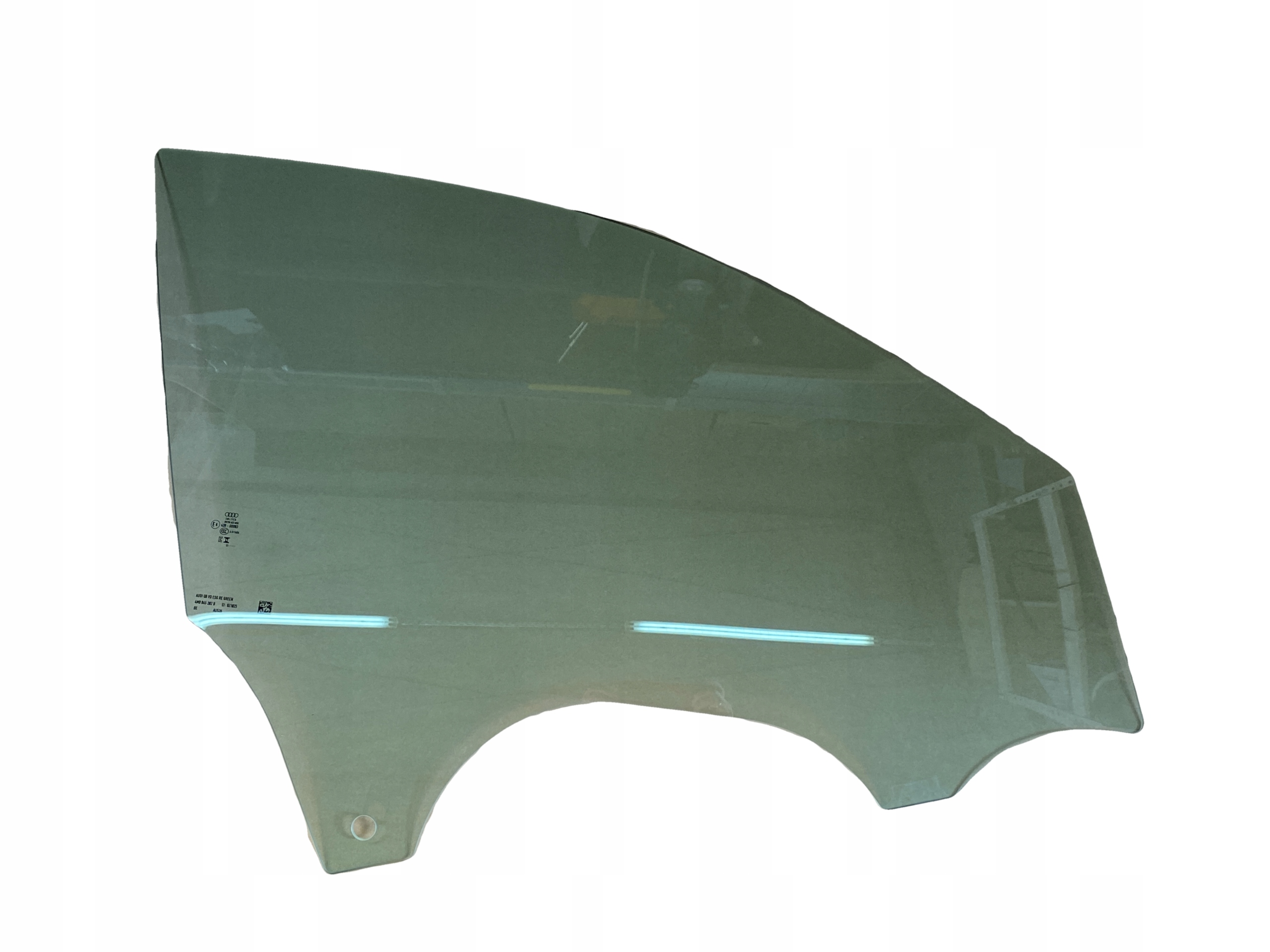 AUDI Q8 4M SZYBA PRAWA PRZOD 2023R