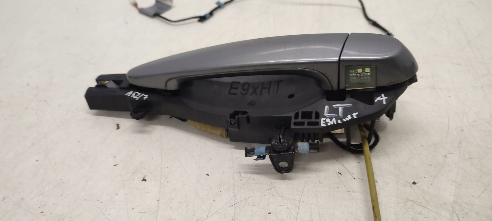 handle rear part rear left podswietlana BMW E91 LIFT A52/7