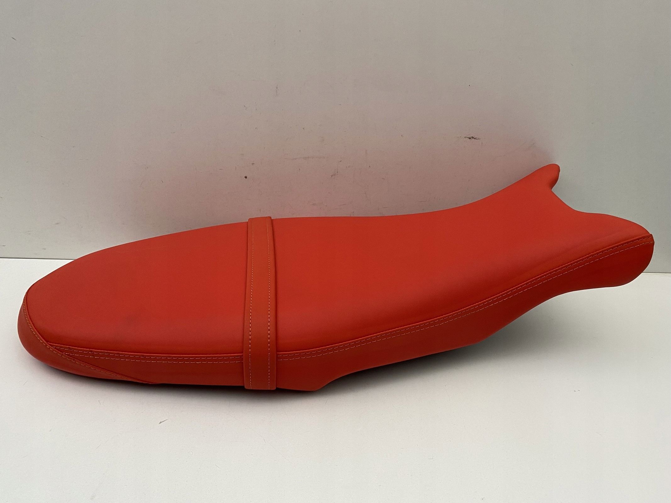 8558757 - BMW R NINET URBAN K33 сиденье диван сиденье