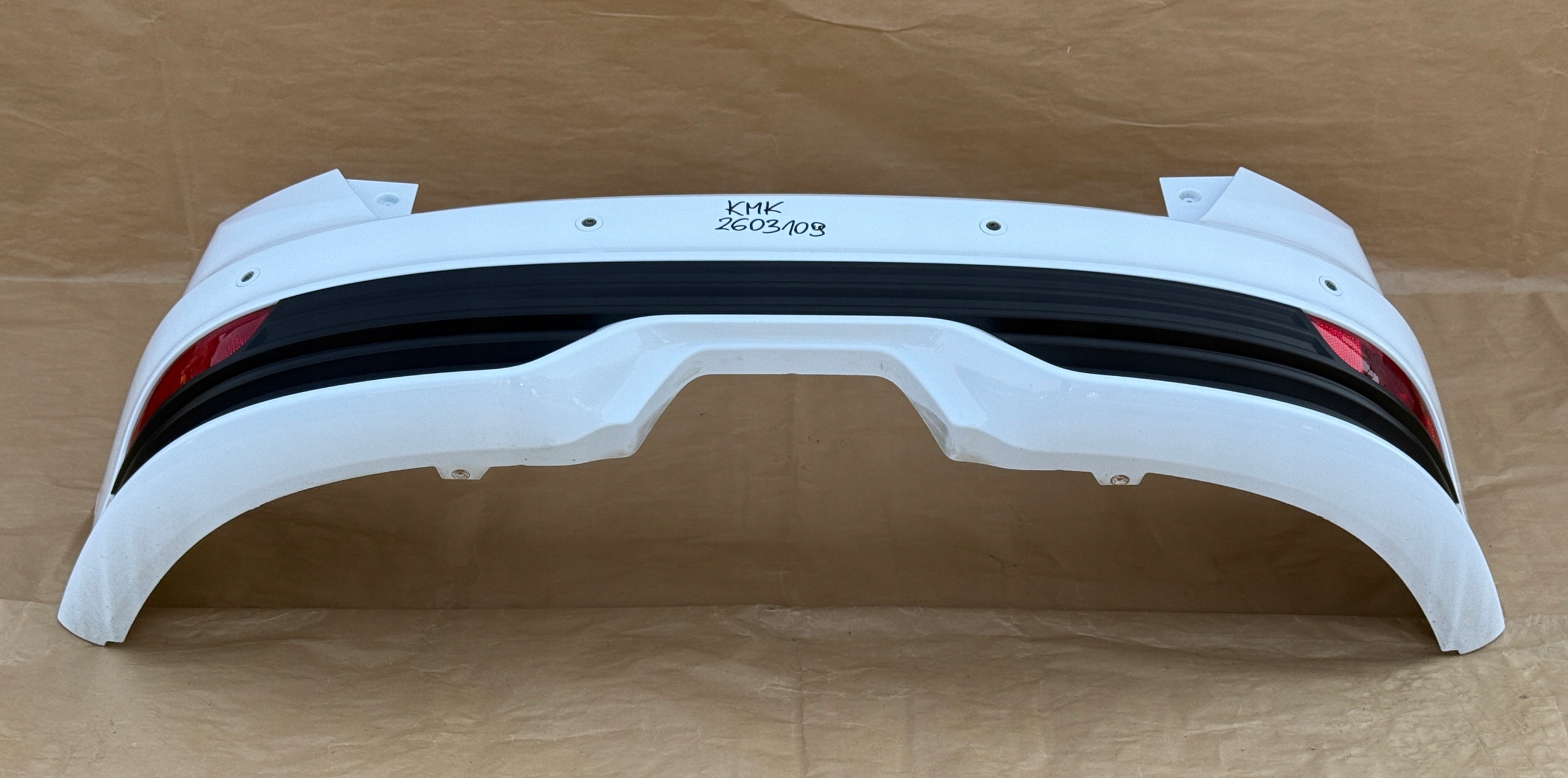 FORD FOCUS MK3 LIFT ST 2014-2018 stoßstange heck HATCHBACK FROZEN WHITE