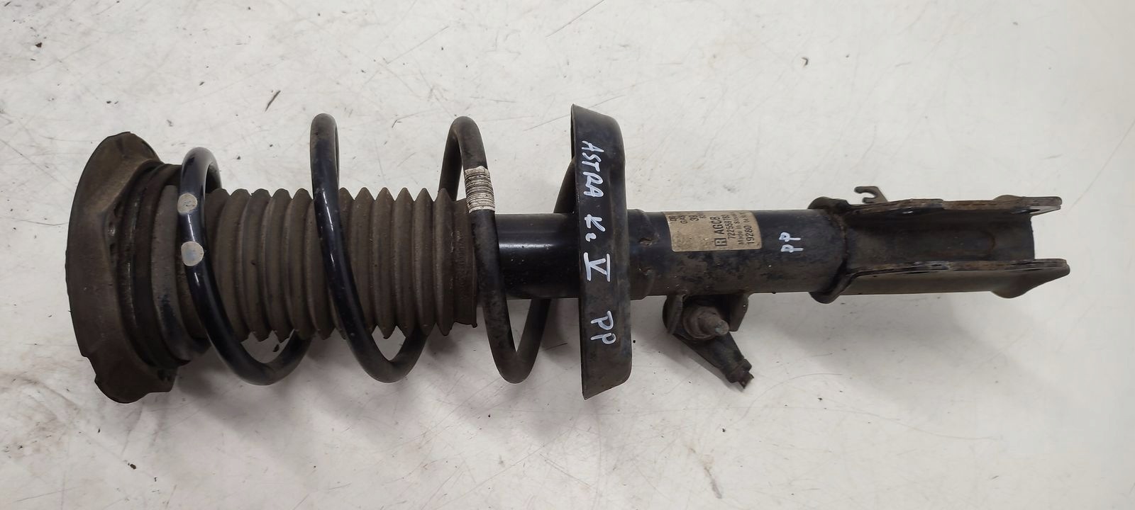 shock absorber spring front sususpension Opel Astra K LIFT 1,5 CDTI