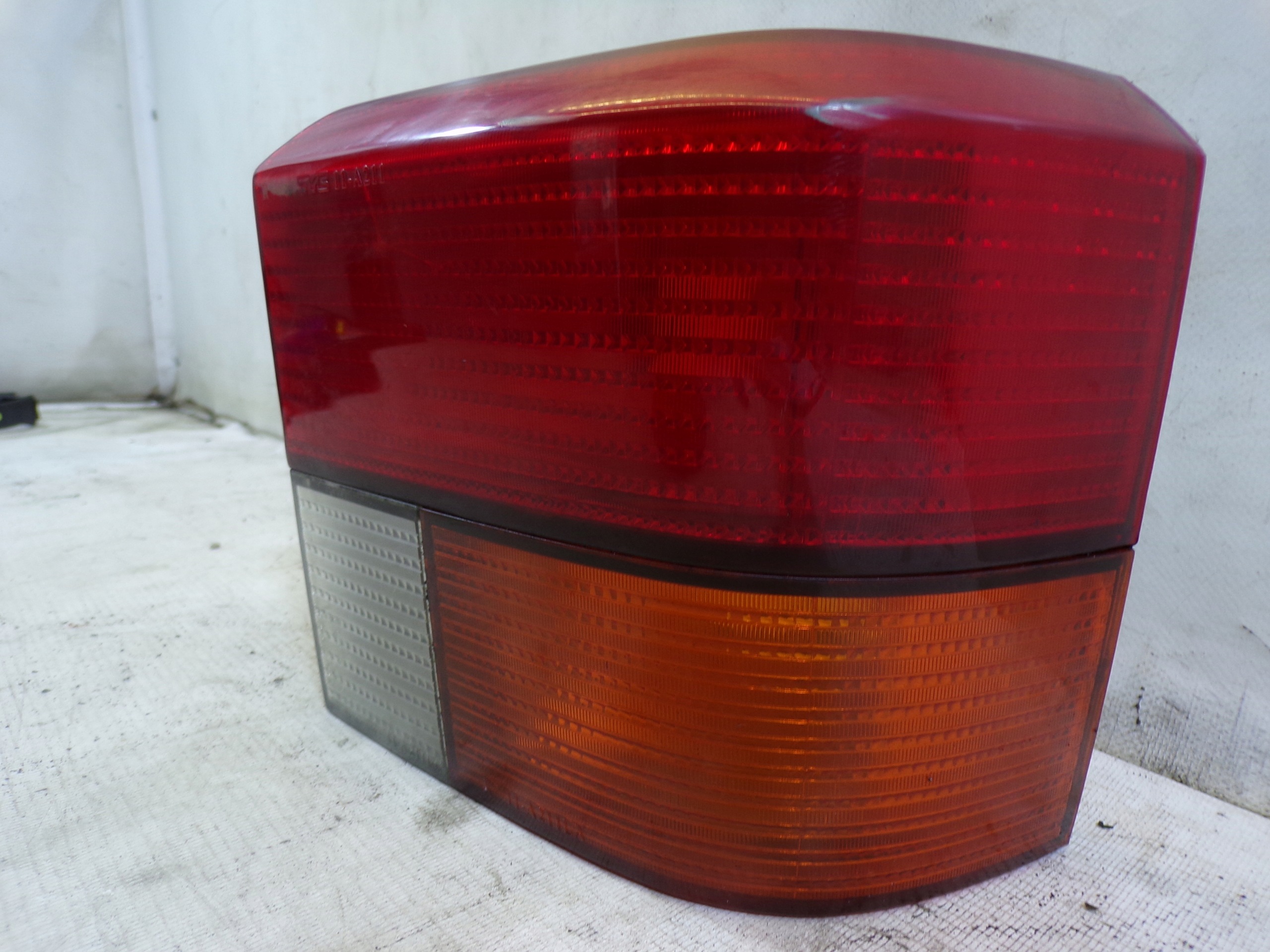 light rear rear part right VOLKSWAGEN TRANSPORTER T4 (1) (K)