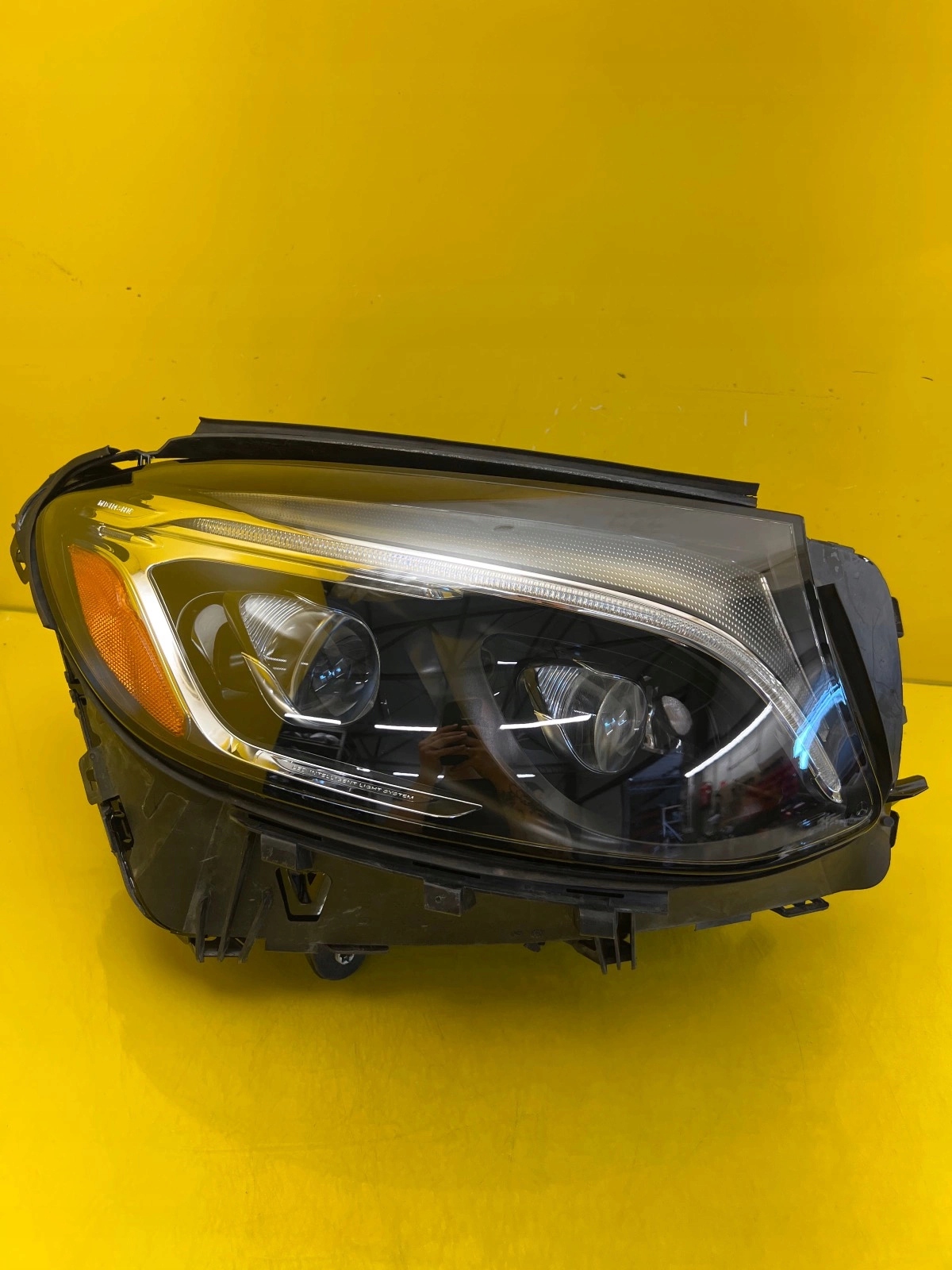 light right front Mercedes GLC W253 USA A2539066201