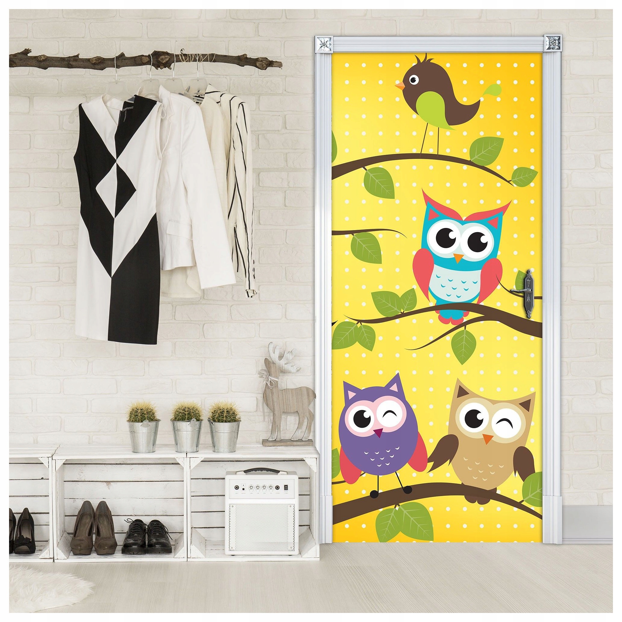 Samolepka Fototapeta Sovy ptáci strom žluté pozadí pro děti 91x211