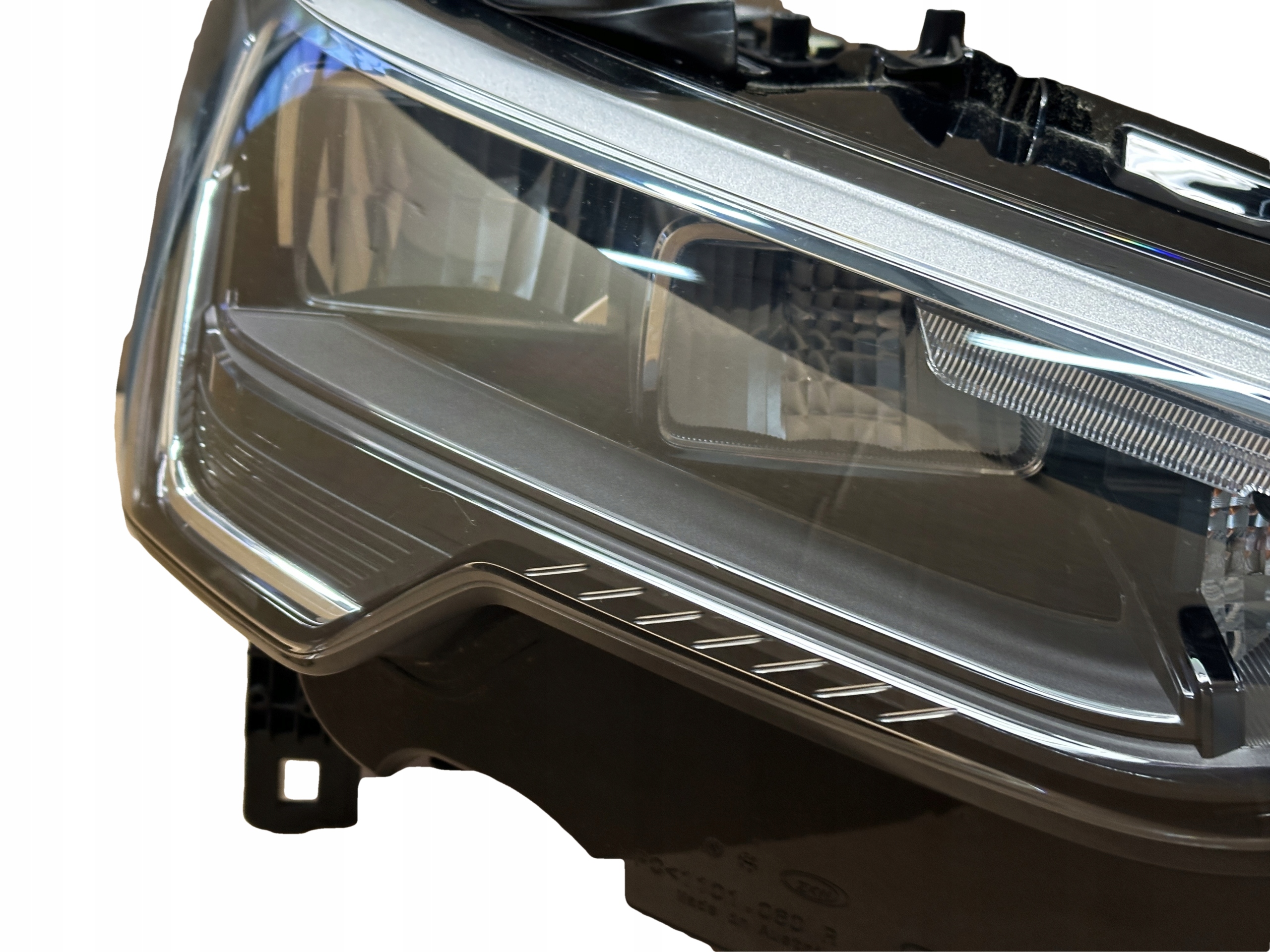 AUDI Q3 83A Licht rechts vorne LED 83A941012