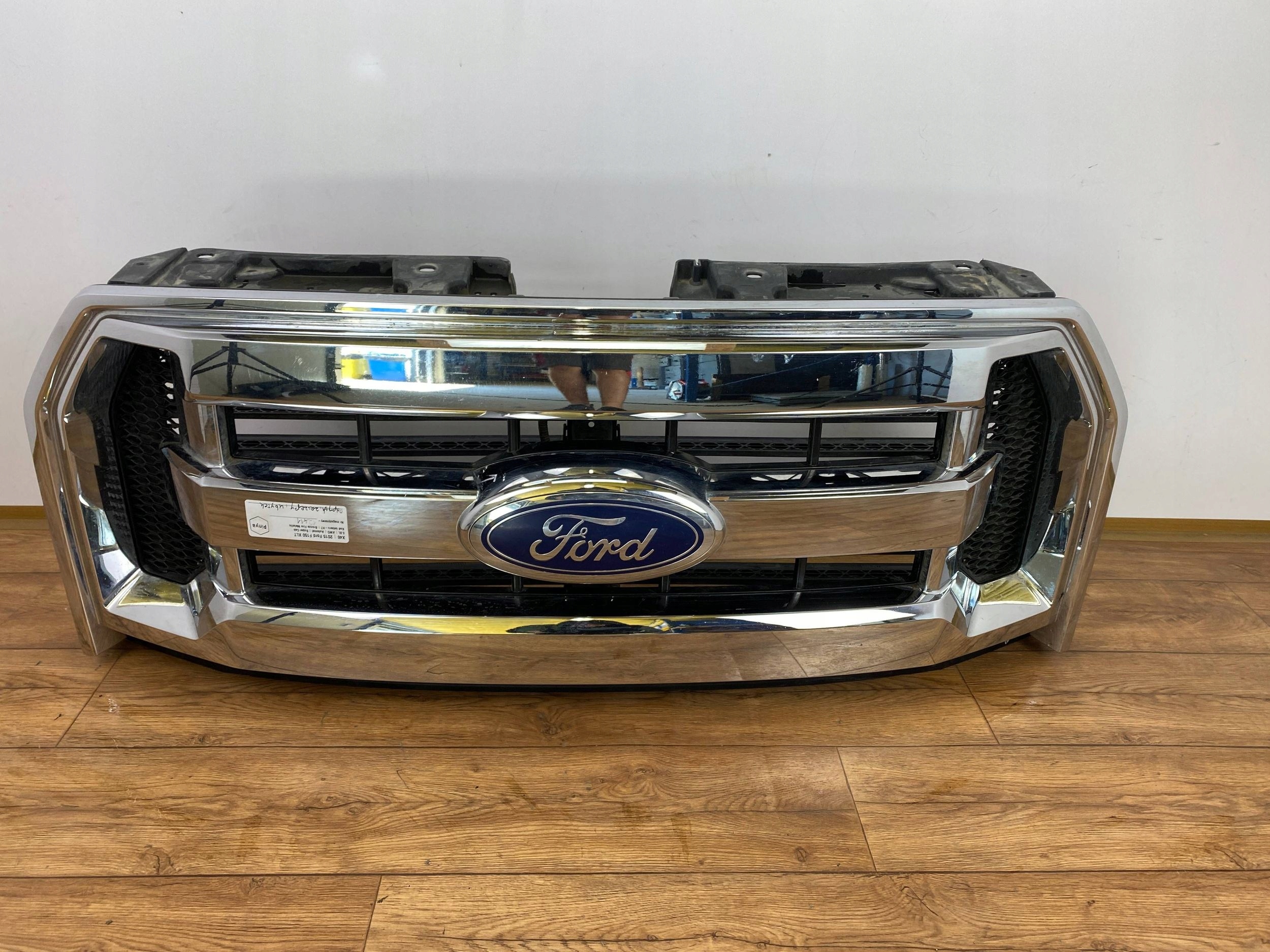 maska predný Ford F150 2015+