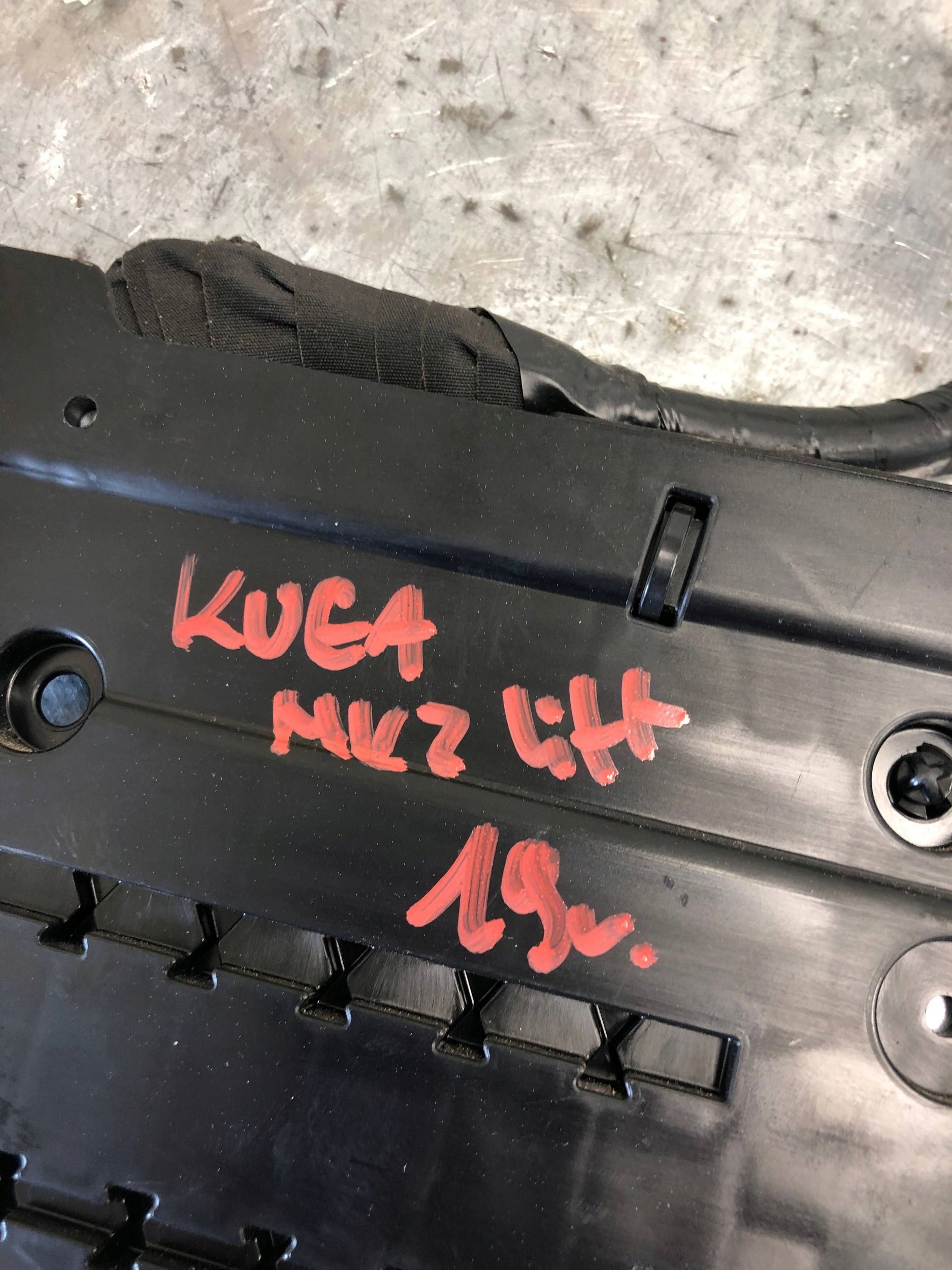 Module pour batterie Borne FORD KUGA MK2 LIFT AV6T-14A067-BC