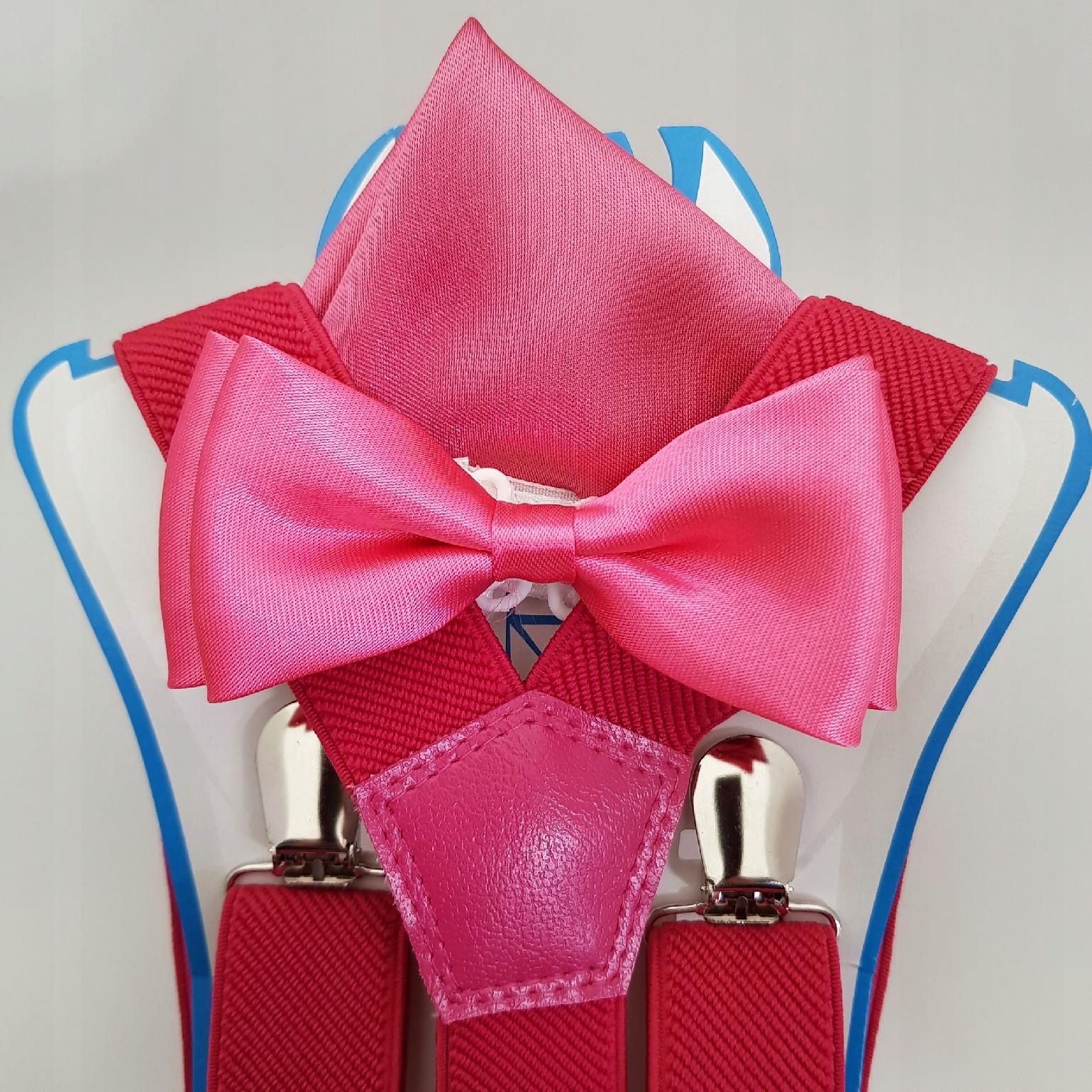 DZIECIĘCE KORALOWE SZELKI MUCHA POŁYSK Z POSZETKĄ Materiał dominujący syntetyk