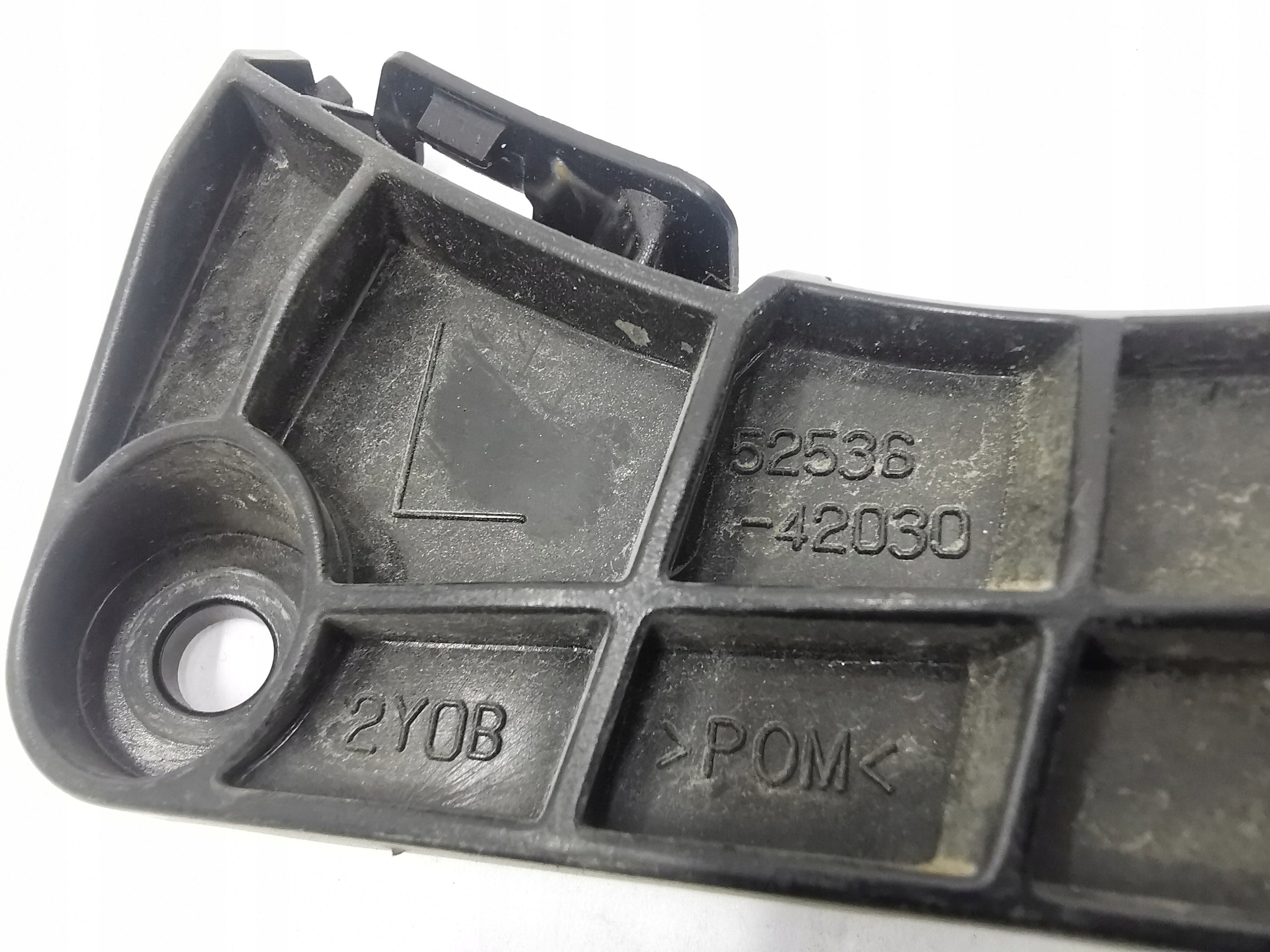 bumper bracket left front TOYOTA RAV4 RAV-4 / 52536-42030