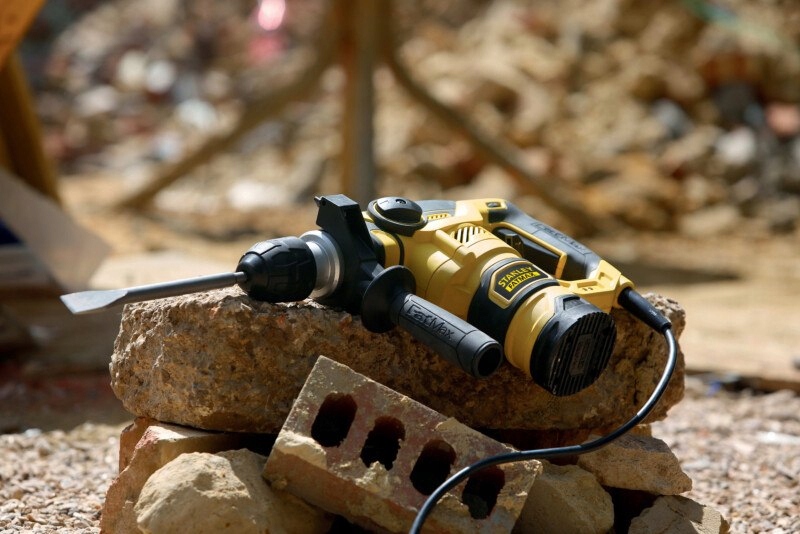 MŁOTOWIERTARKA SDS+ 1250W Zasilanie sieciowe