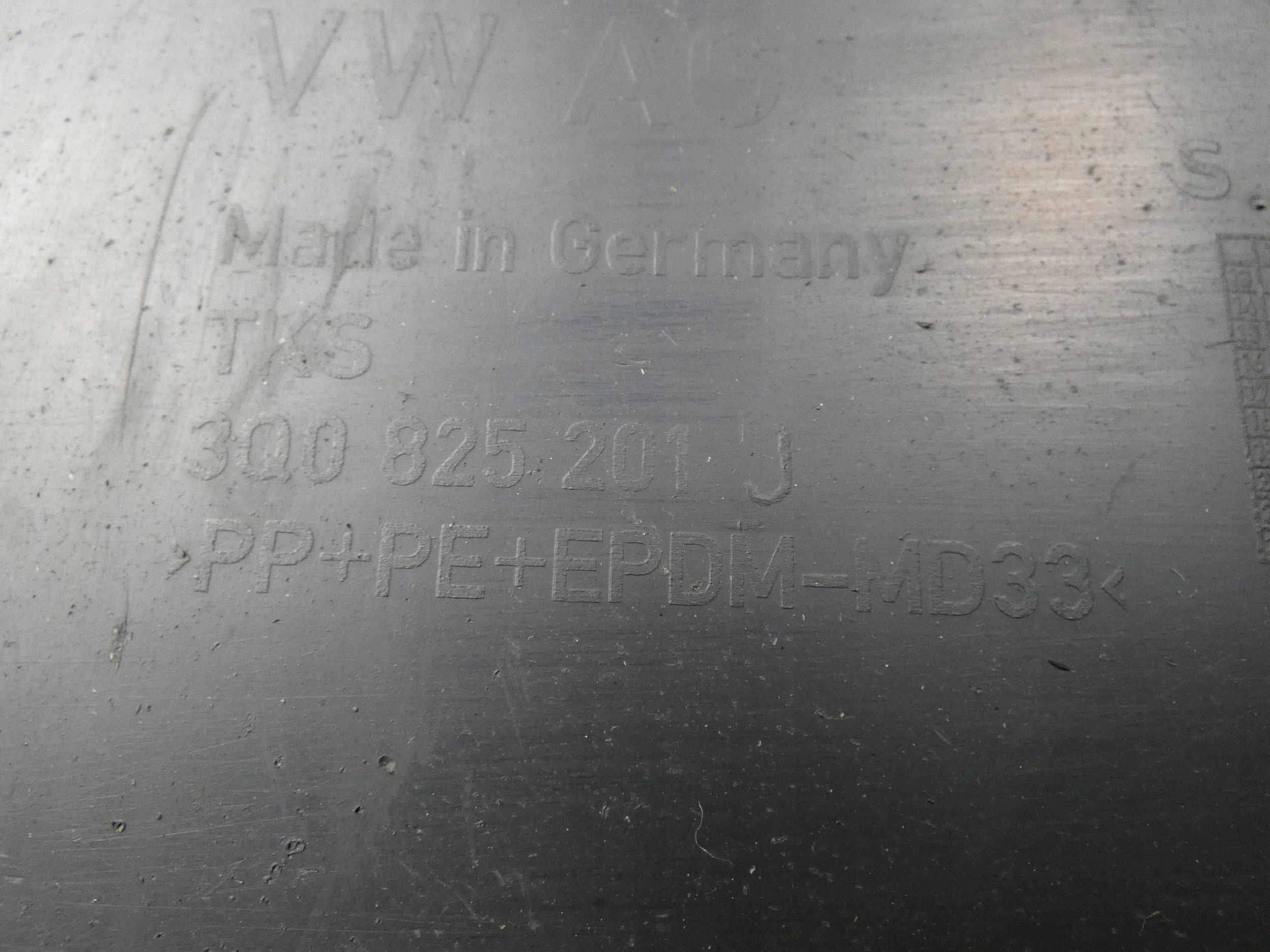 SKODA SUPERB III KOMBI cover chassis lower left