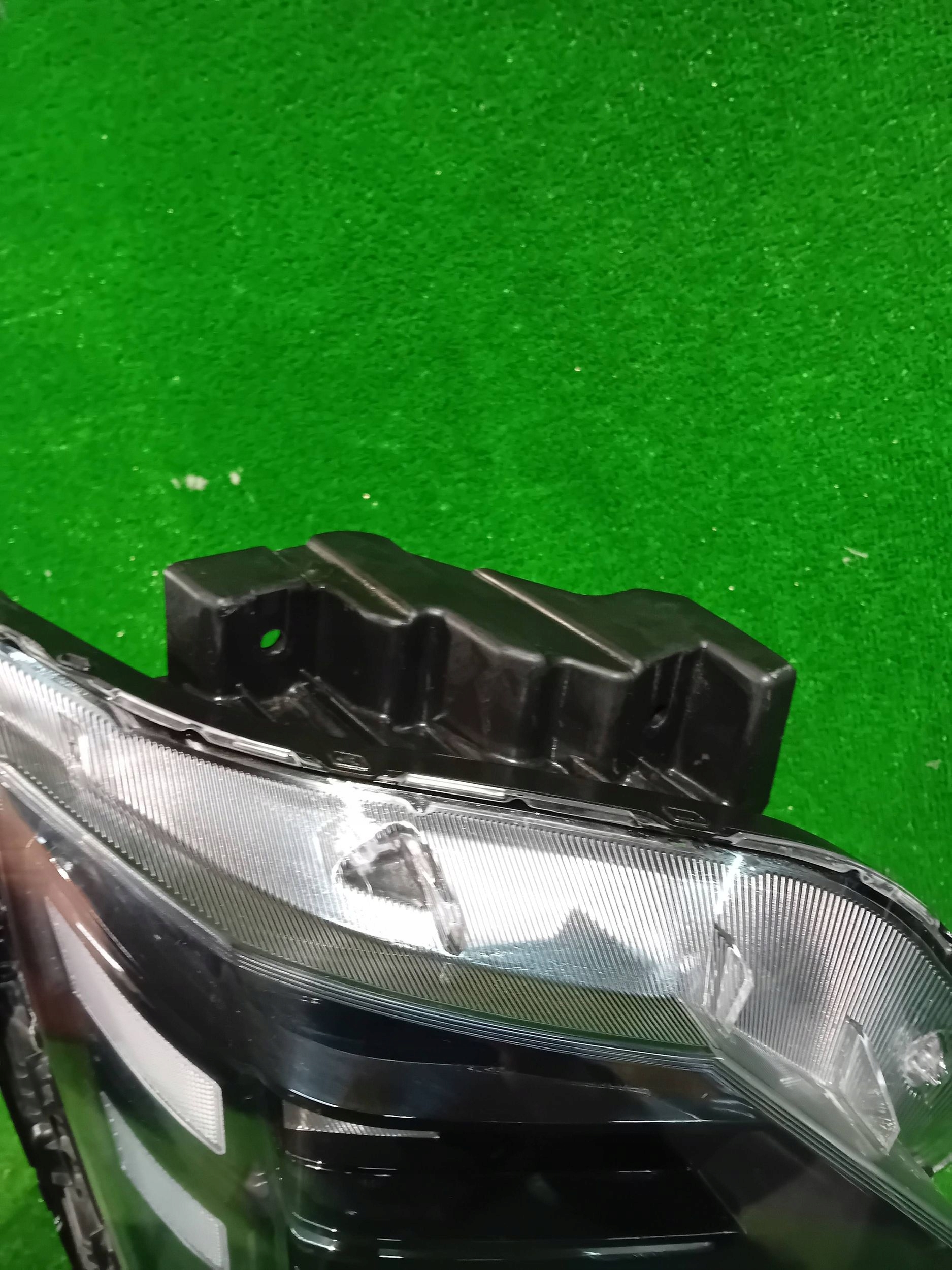 REFLEKTOR right HYUNDAI KONA II 23- FULL LED NR.724