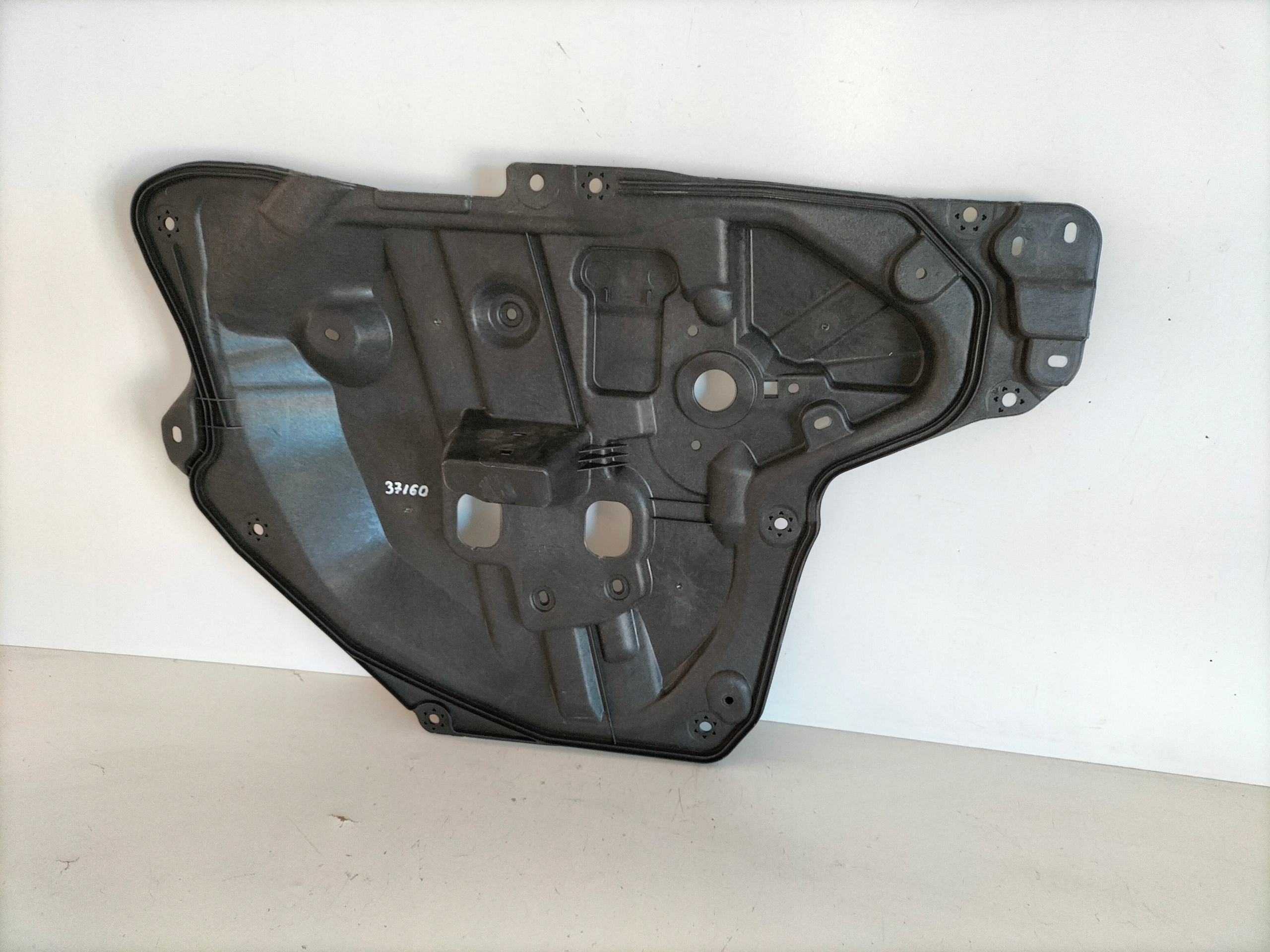 cover podnosnika door front left MAZDA 3 BM 13