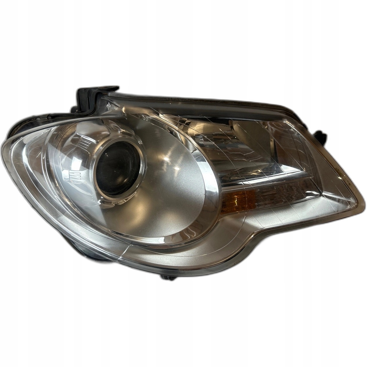 light front front right Volkswagen Touran and Lift Uk Anglik