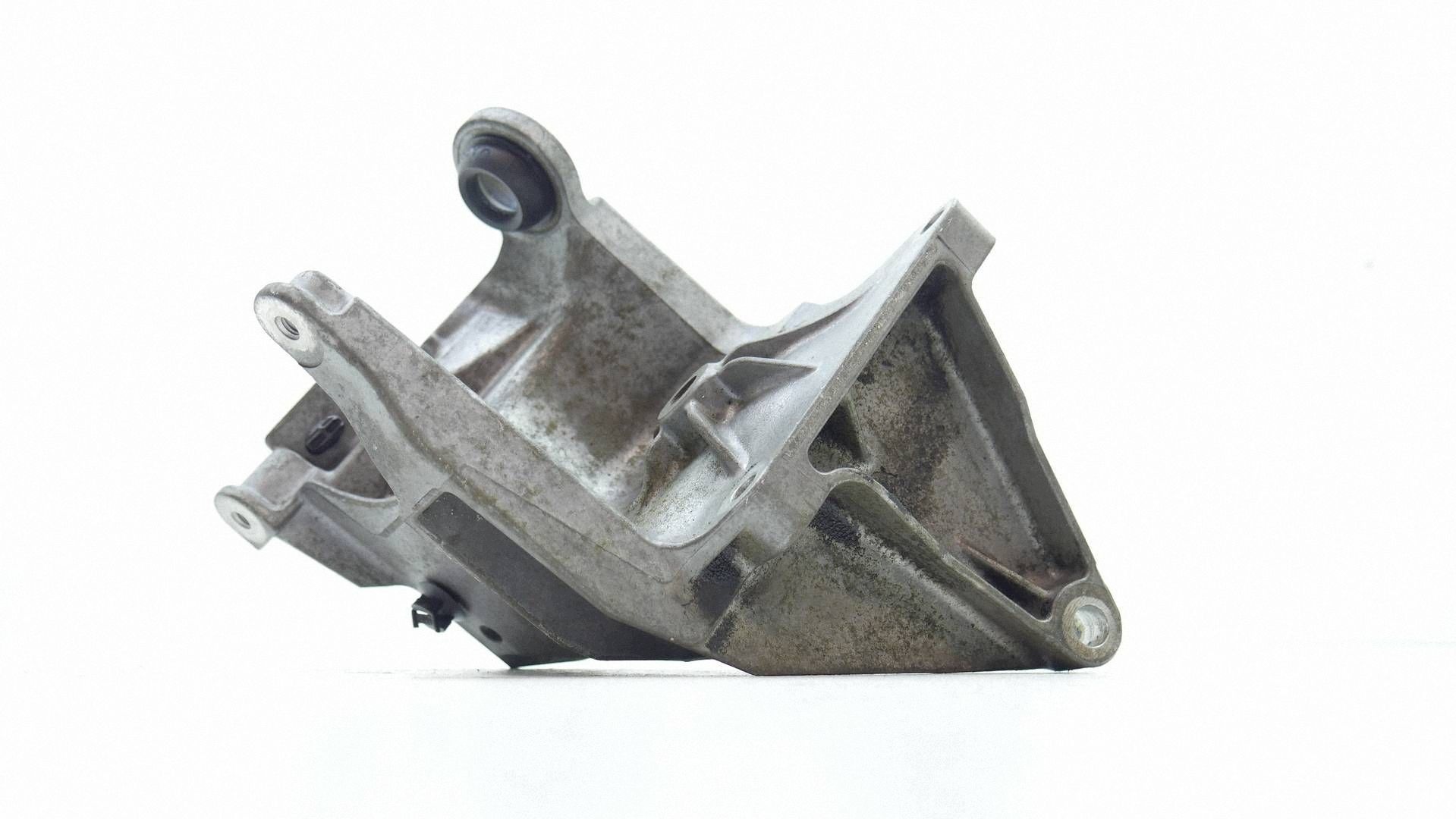 engine mount MERCEDES W166 A2762341439
