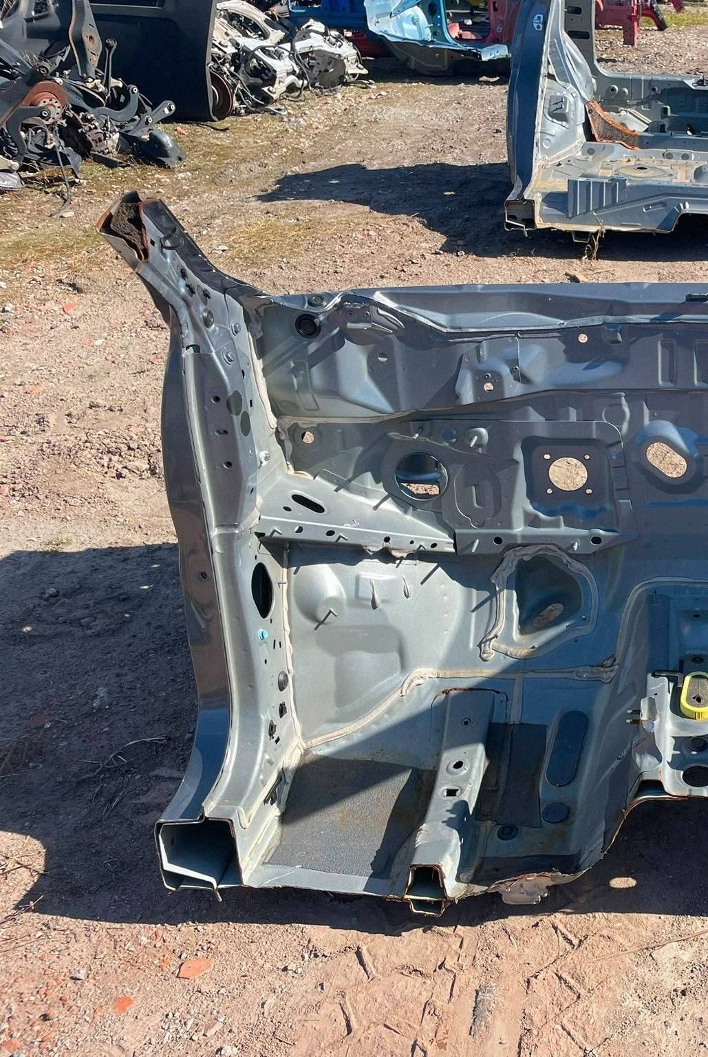 quarter front quarter front side left Renault Austral BIYUY