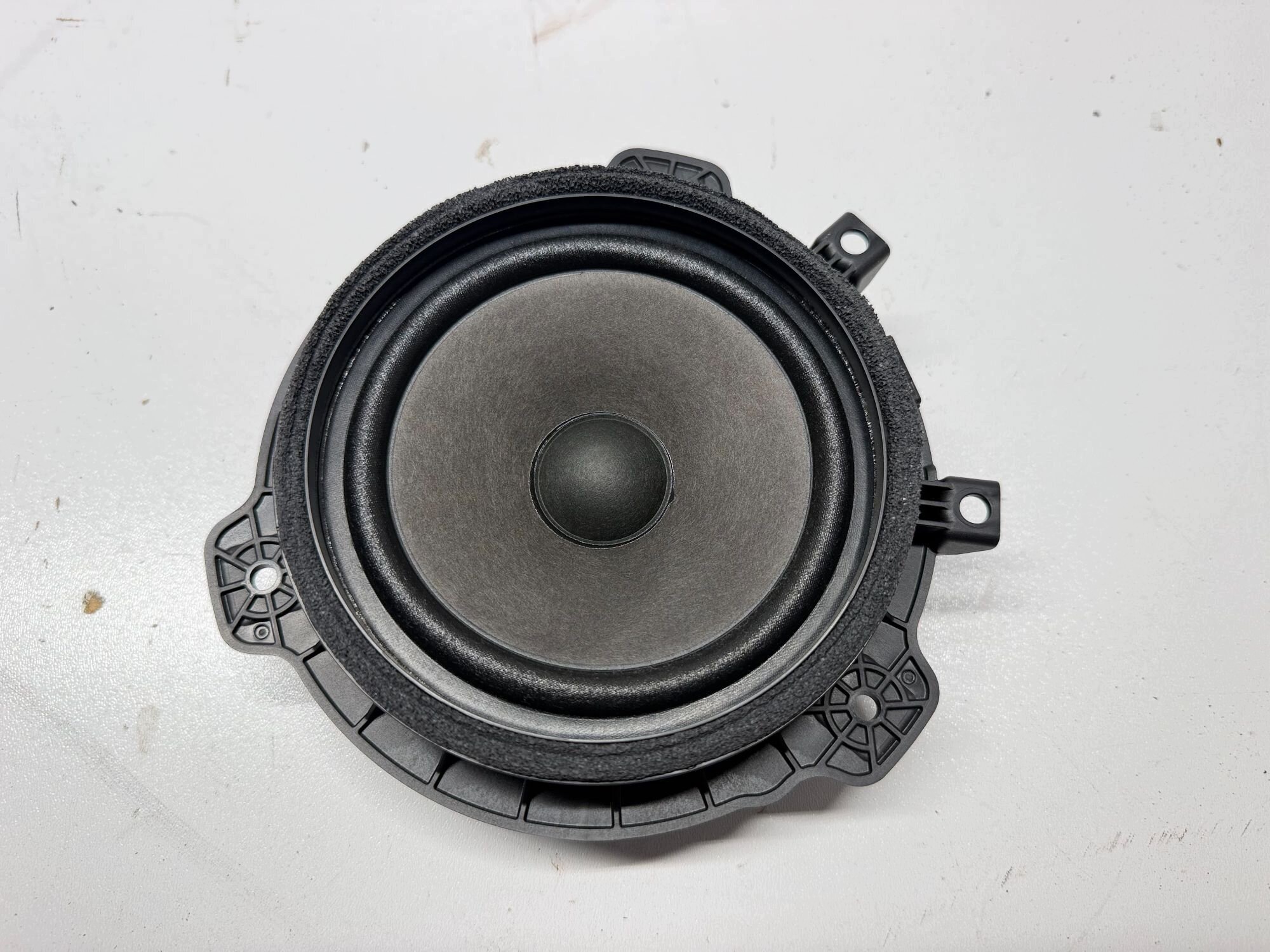 lautsprecher hinten heck BOSE HYUNDAI I20 III 21-25 96340-T7500