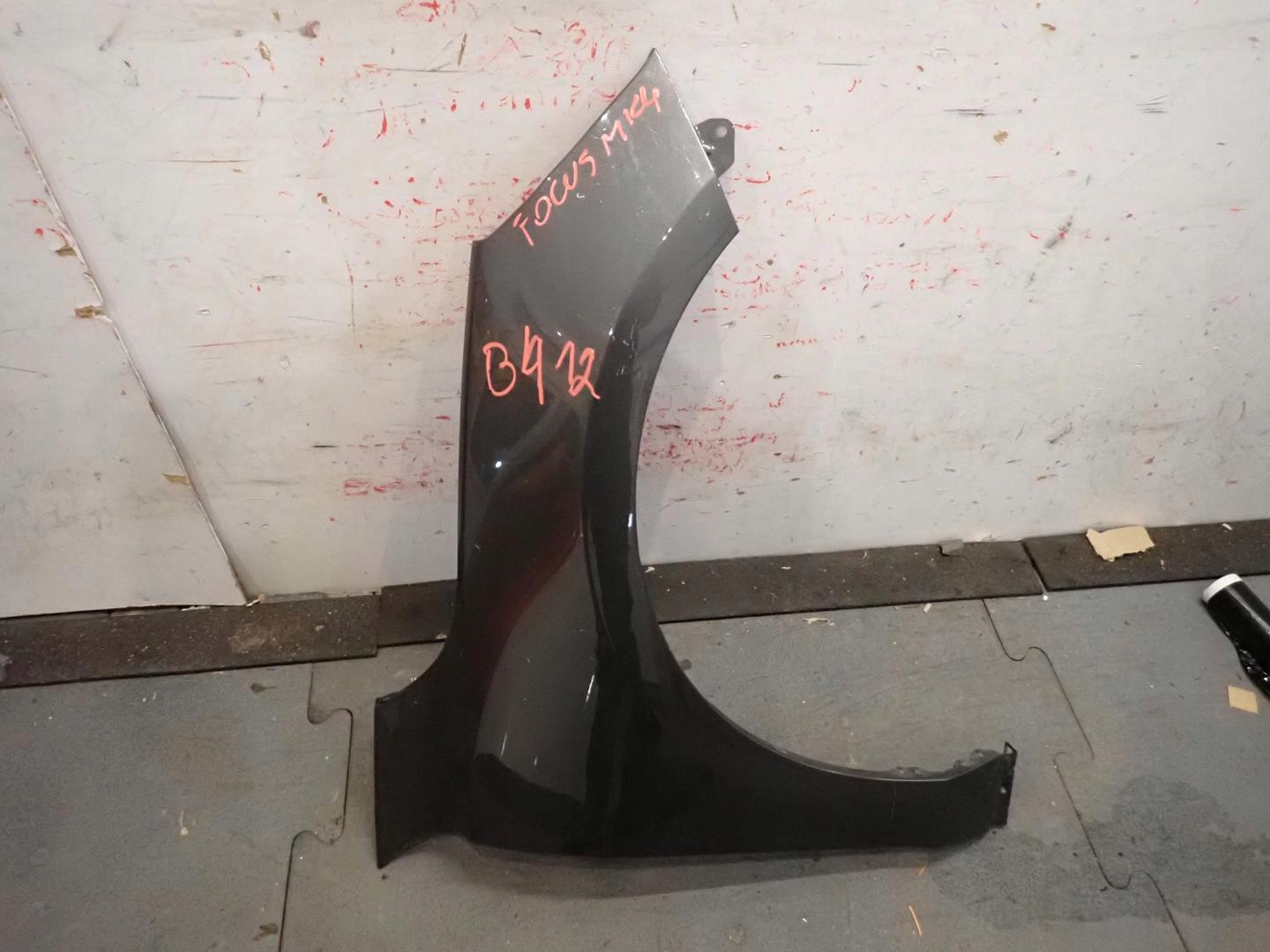 fender front front right FORD FOCUS MK4 2018