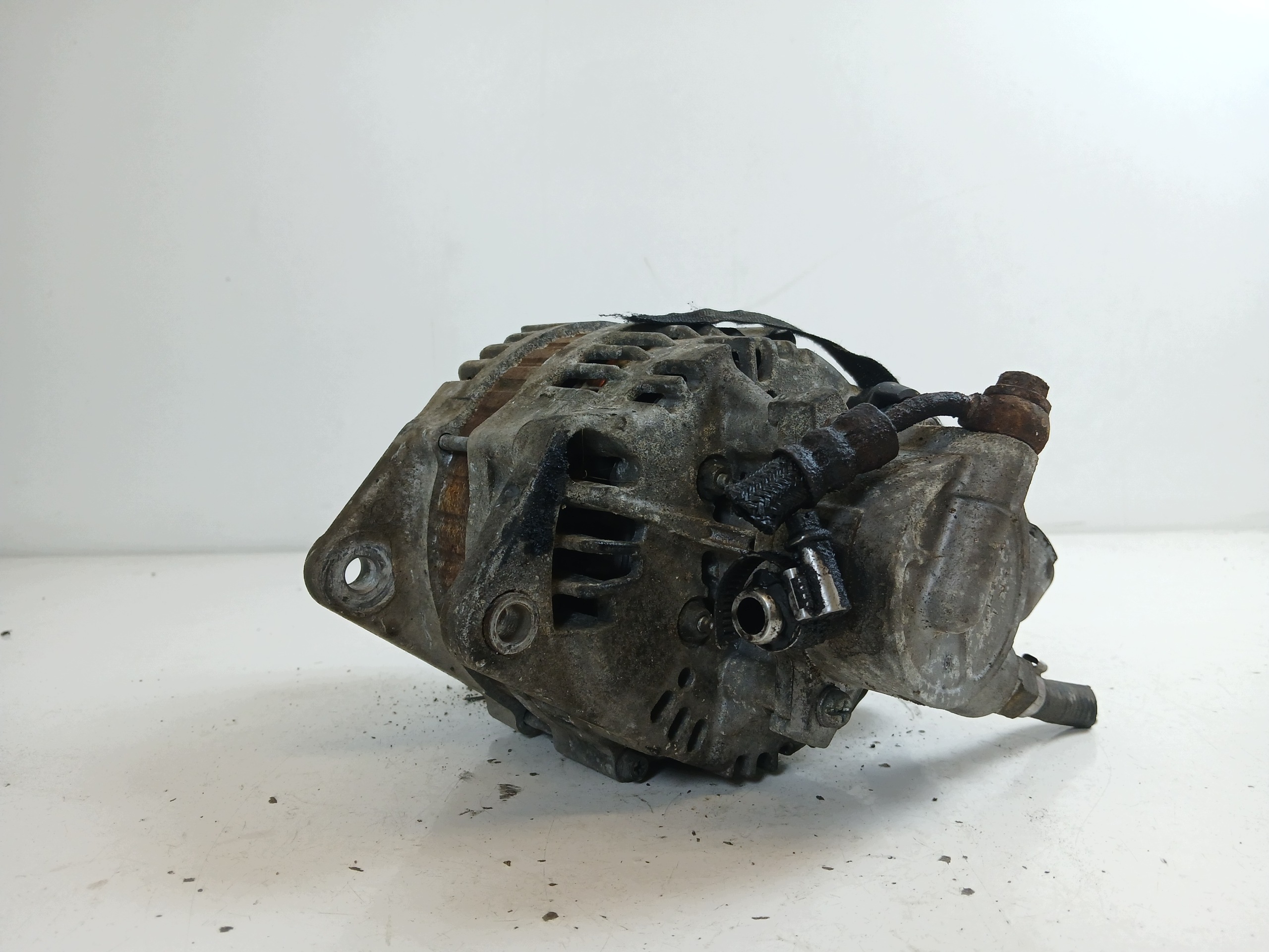 OPEL MERIVA A 1.7 CDTI alternator Z pump 93189495 100A