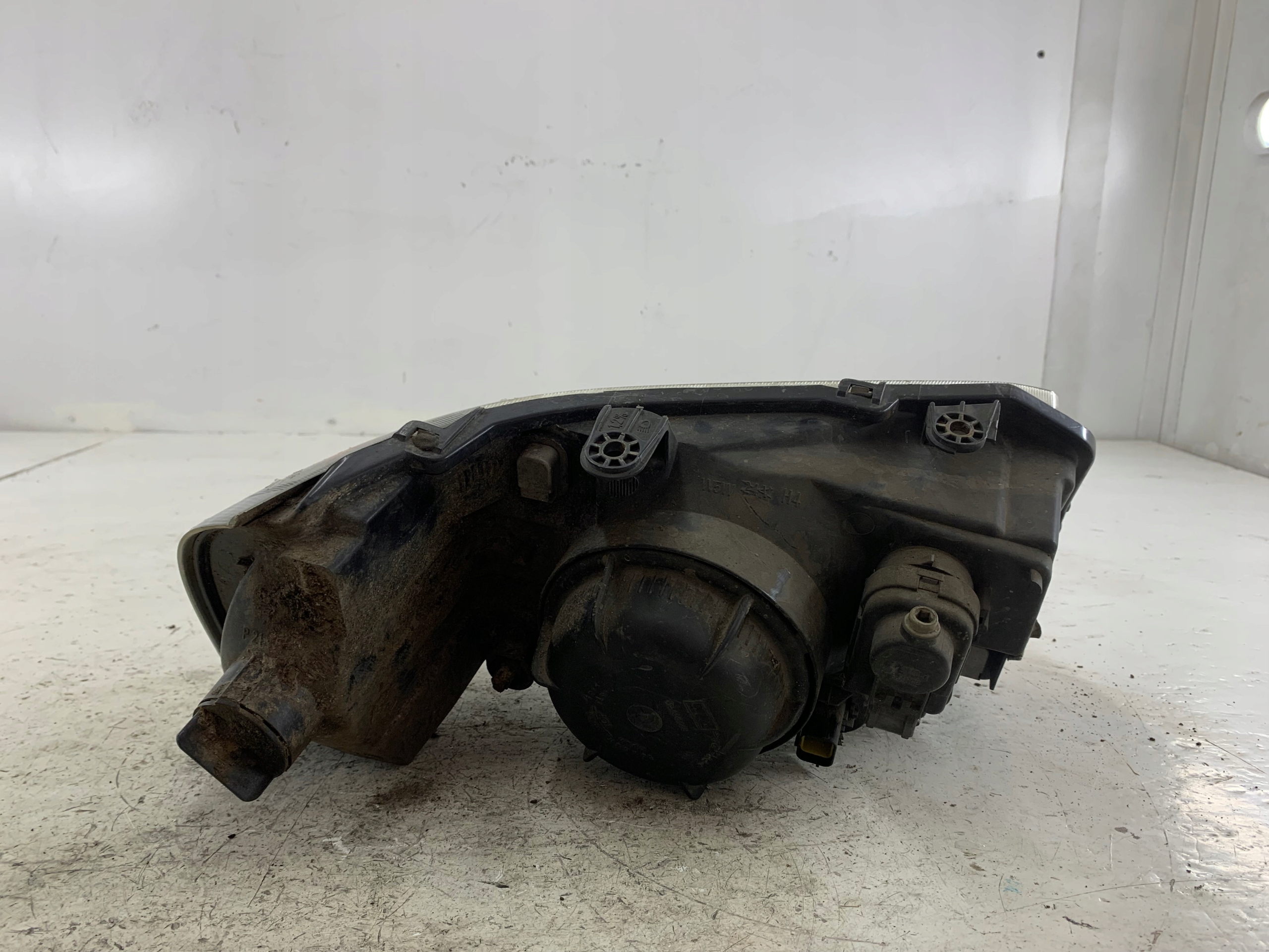 LAND ROVER FREELANDER and light left front