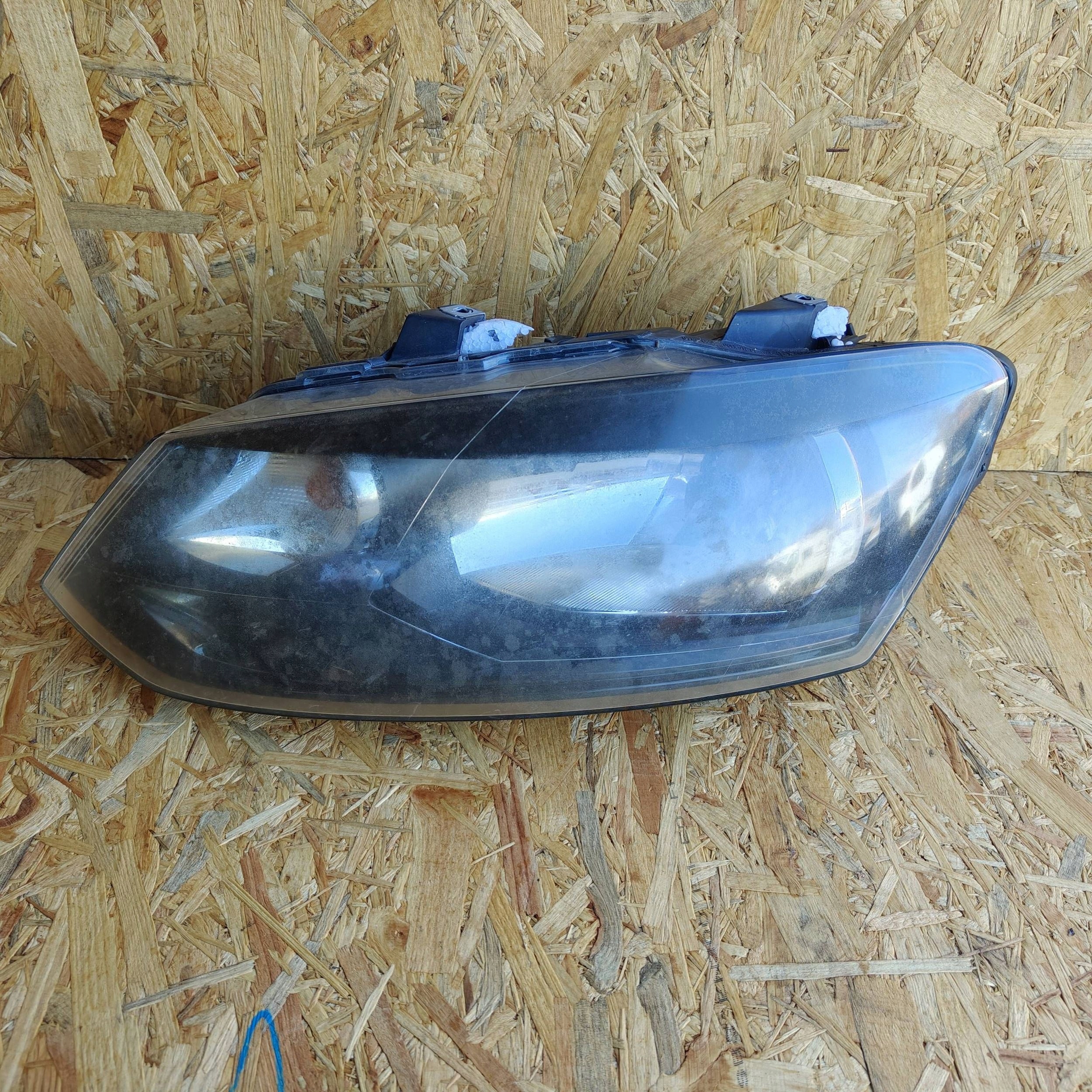 Reflektor front side left Volkswagen Polo V 6R 89093887