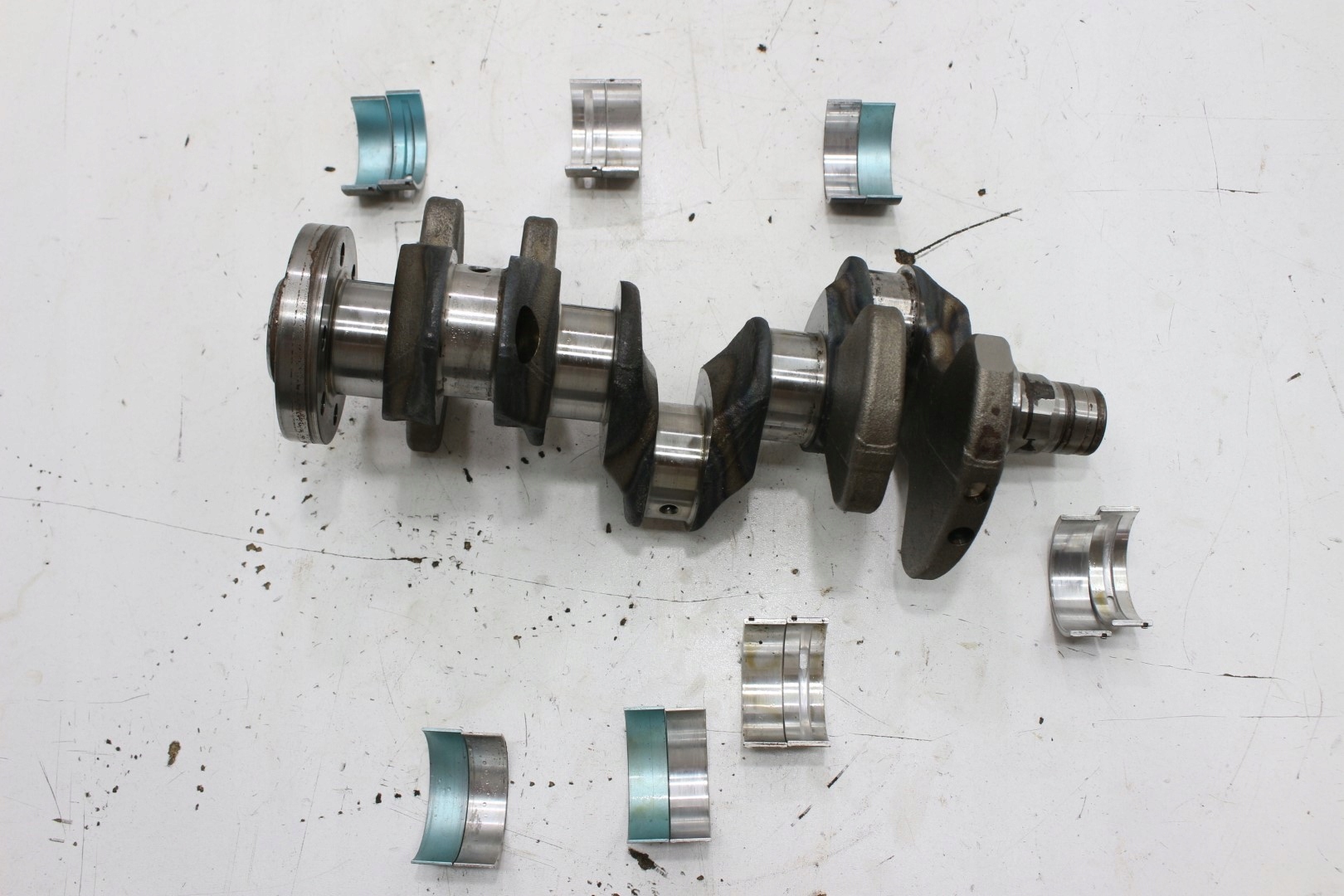 T-ROC 1.0 TSI DKR WAŁ KORBOWY PANEWKI