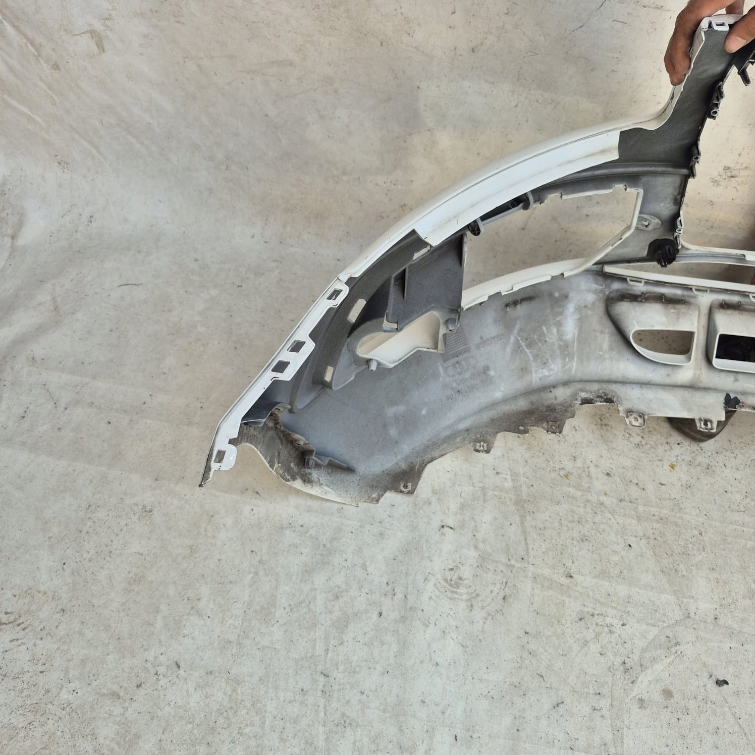 AUDI SQ5 and 1 8R LIFT 13-16 bumper front front washer PDC