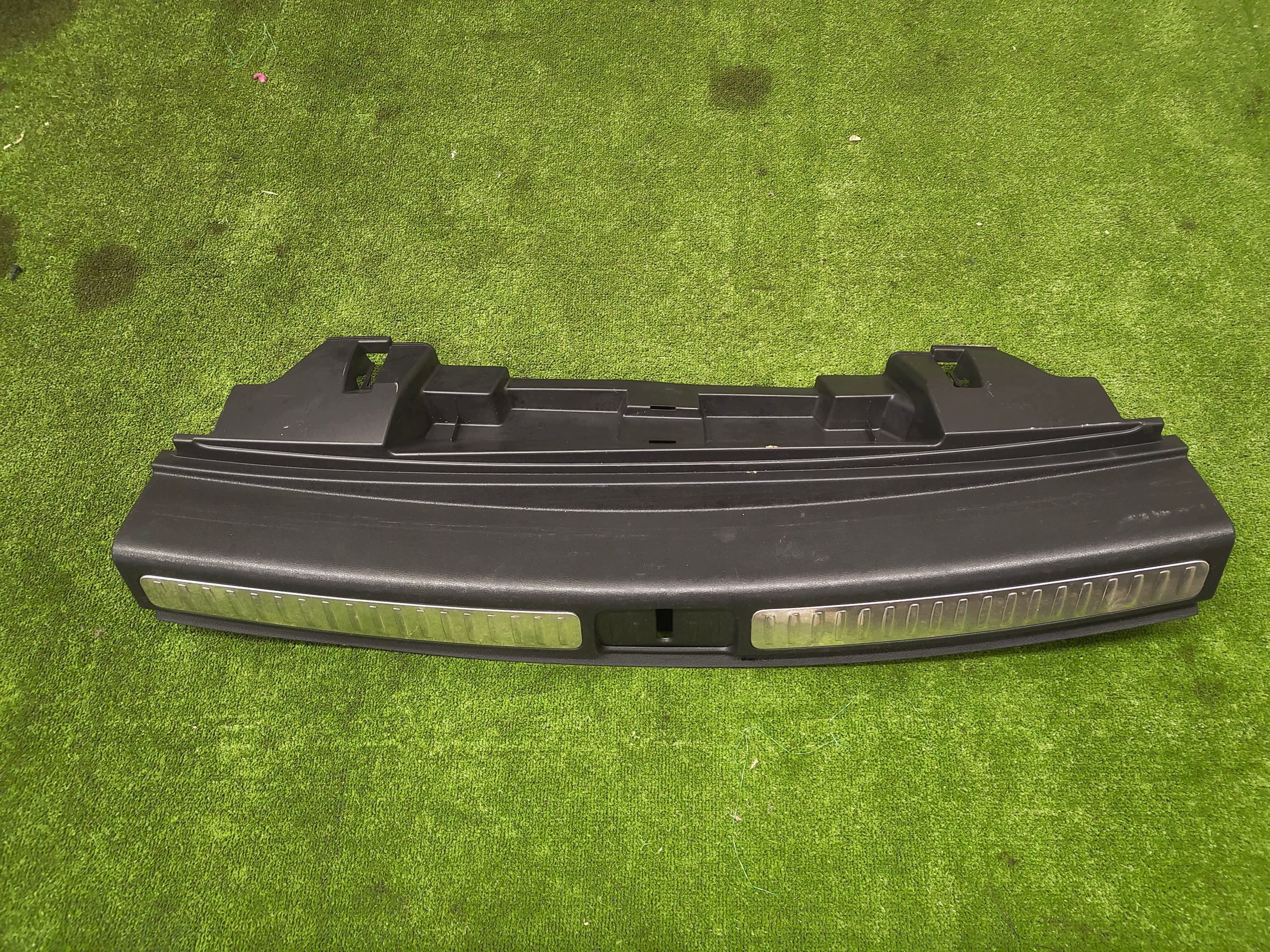 PORSCHE MACAN 95B cover supports boot 95B864483J