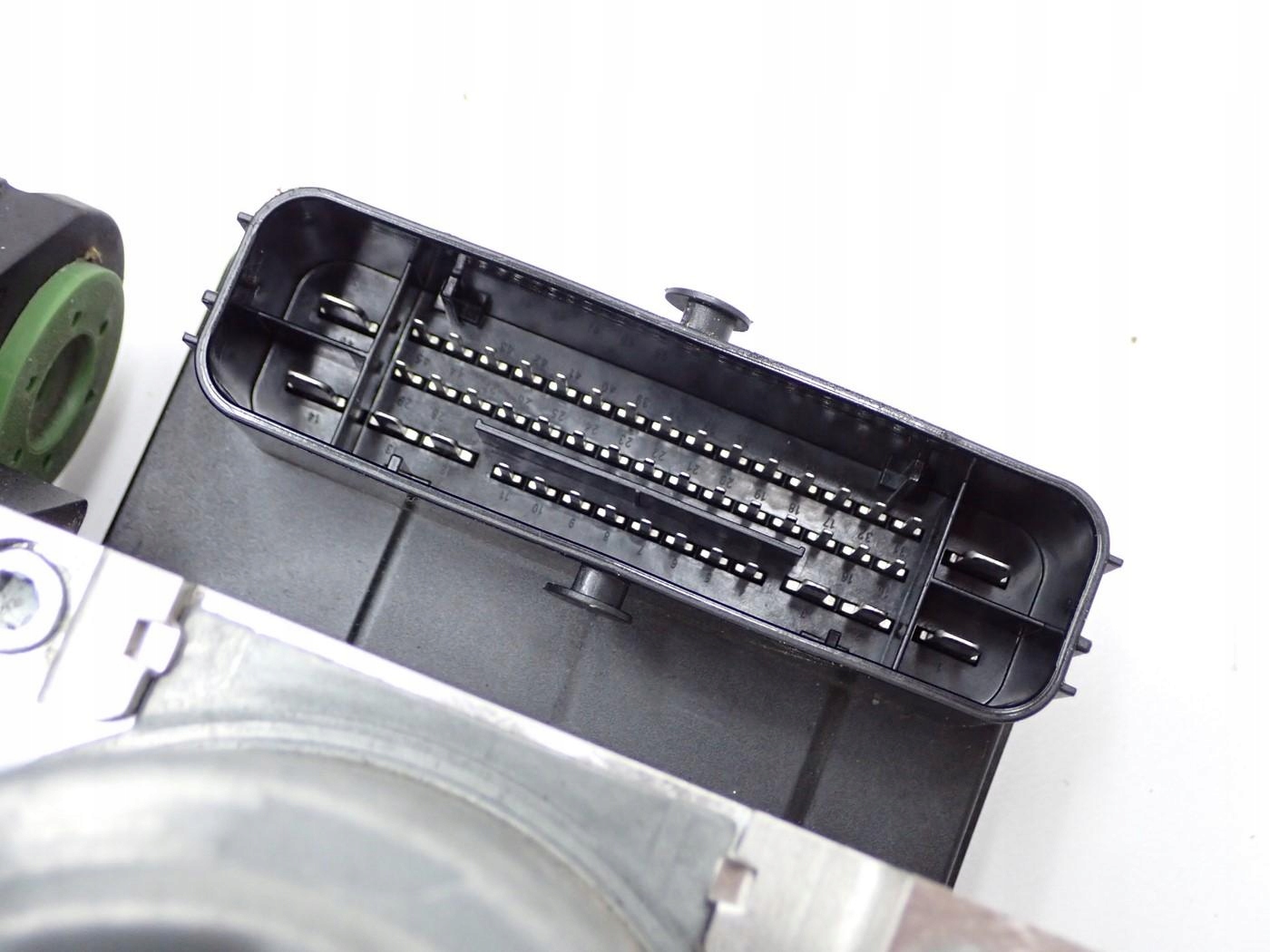 насос ABS vw Audi SKODA seat 5WA614517BL